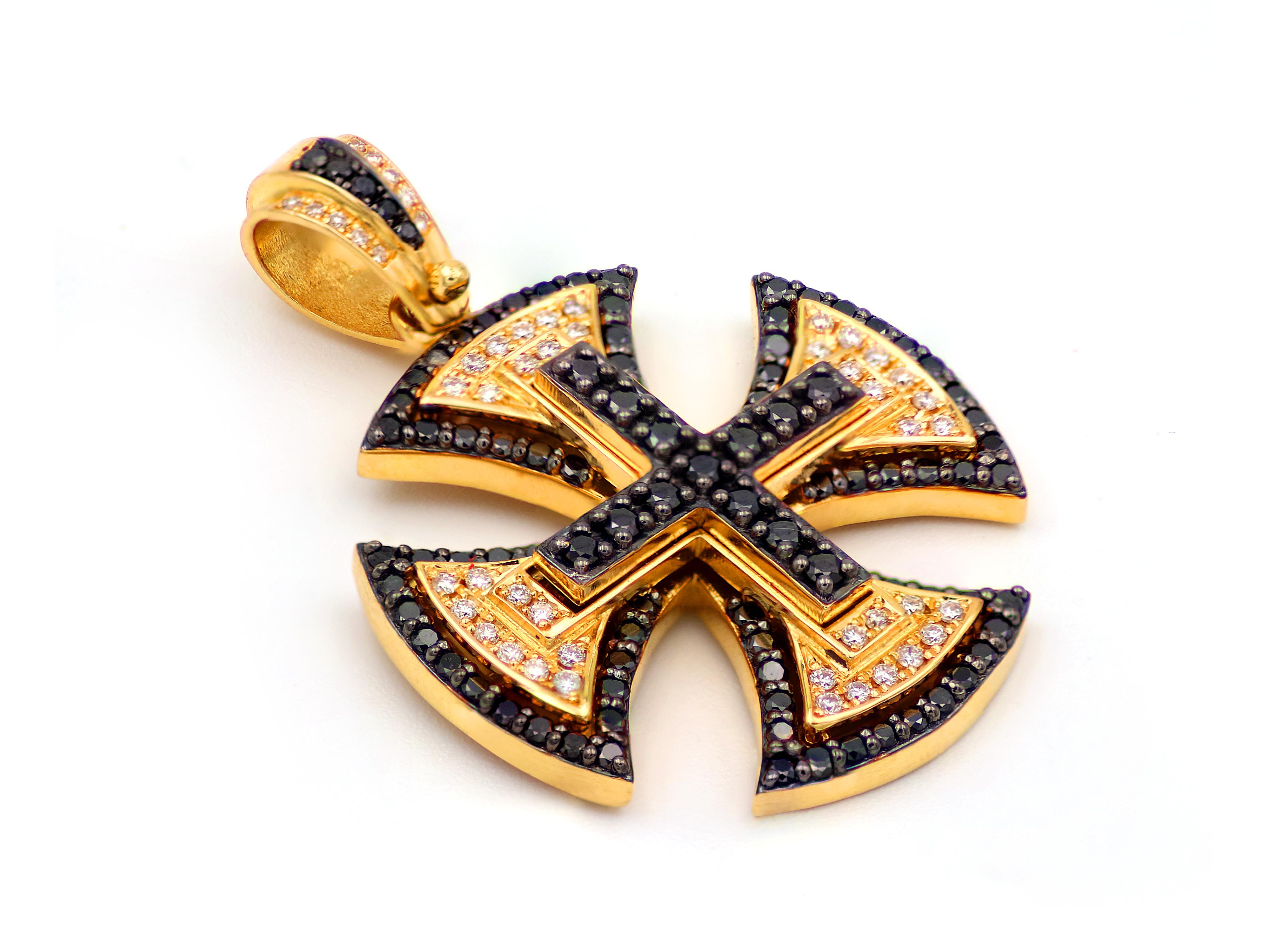 Médiéval Dimos Croix médiévale en or 18 carats avec diamants noirs et blancs en vente