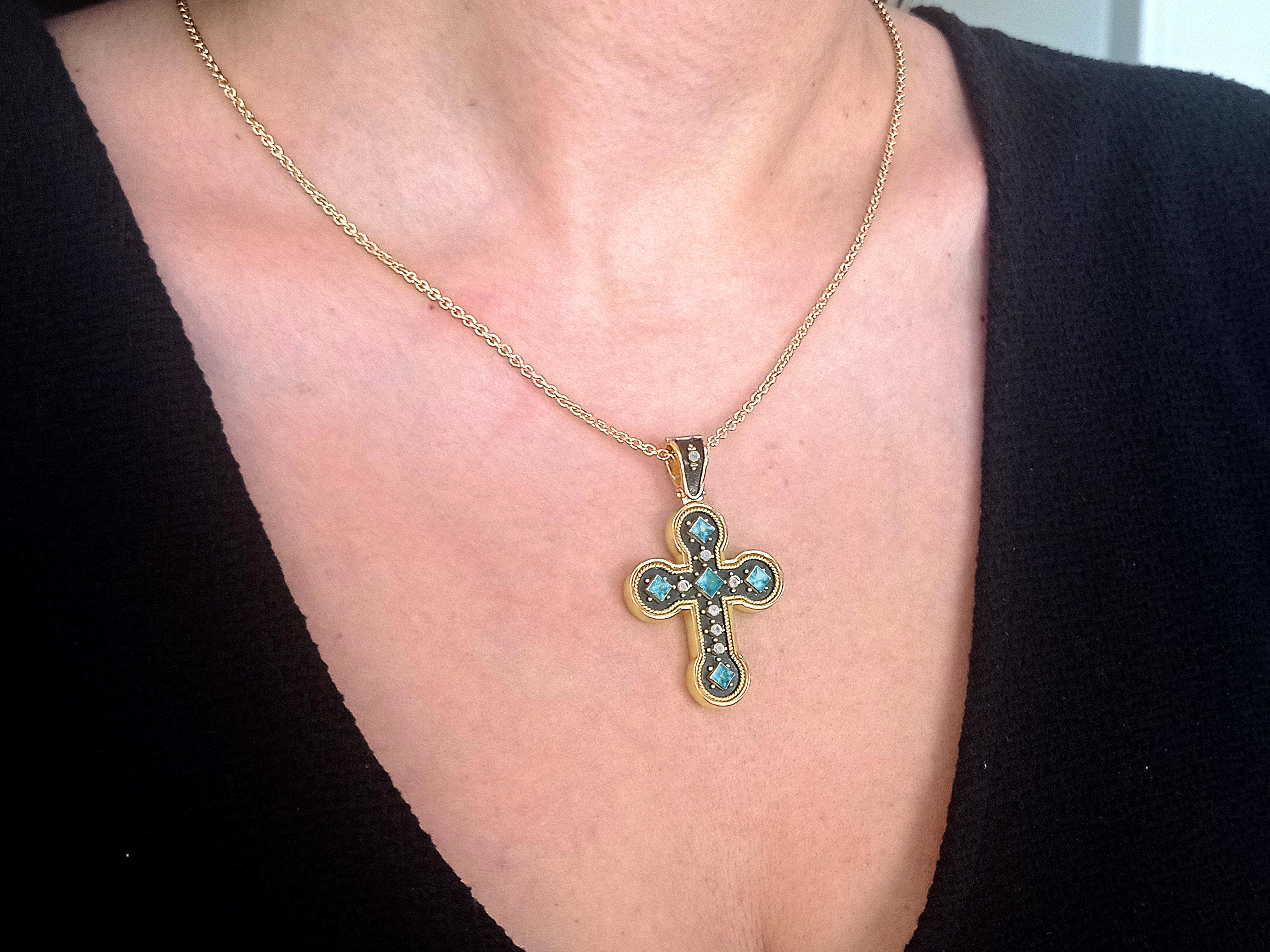 Dimos 18k Gold Noir Aquamarine Cross For Sale 1