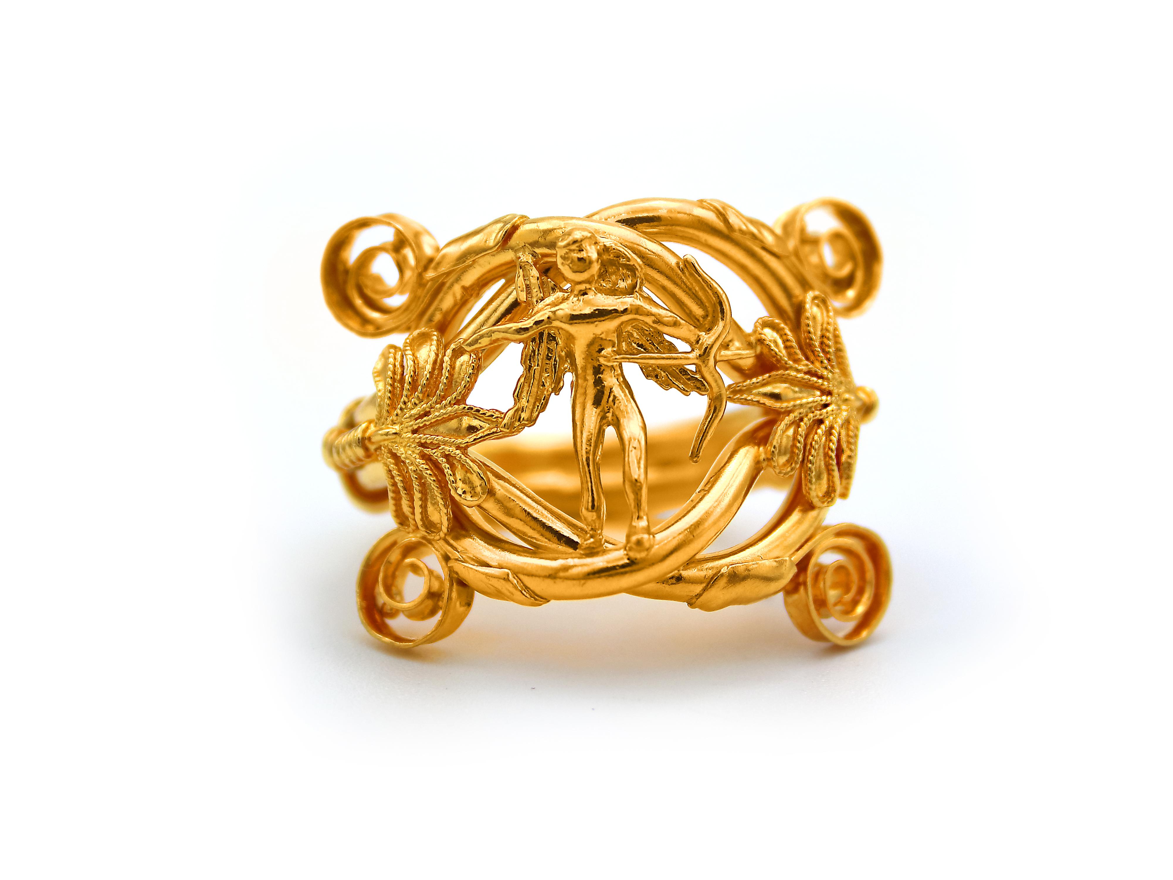 Néo-grec Dimos, bague « Eros » en or 22 carats, dieu grec antique de l'amour en vente