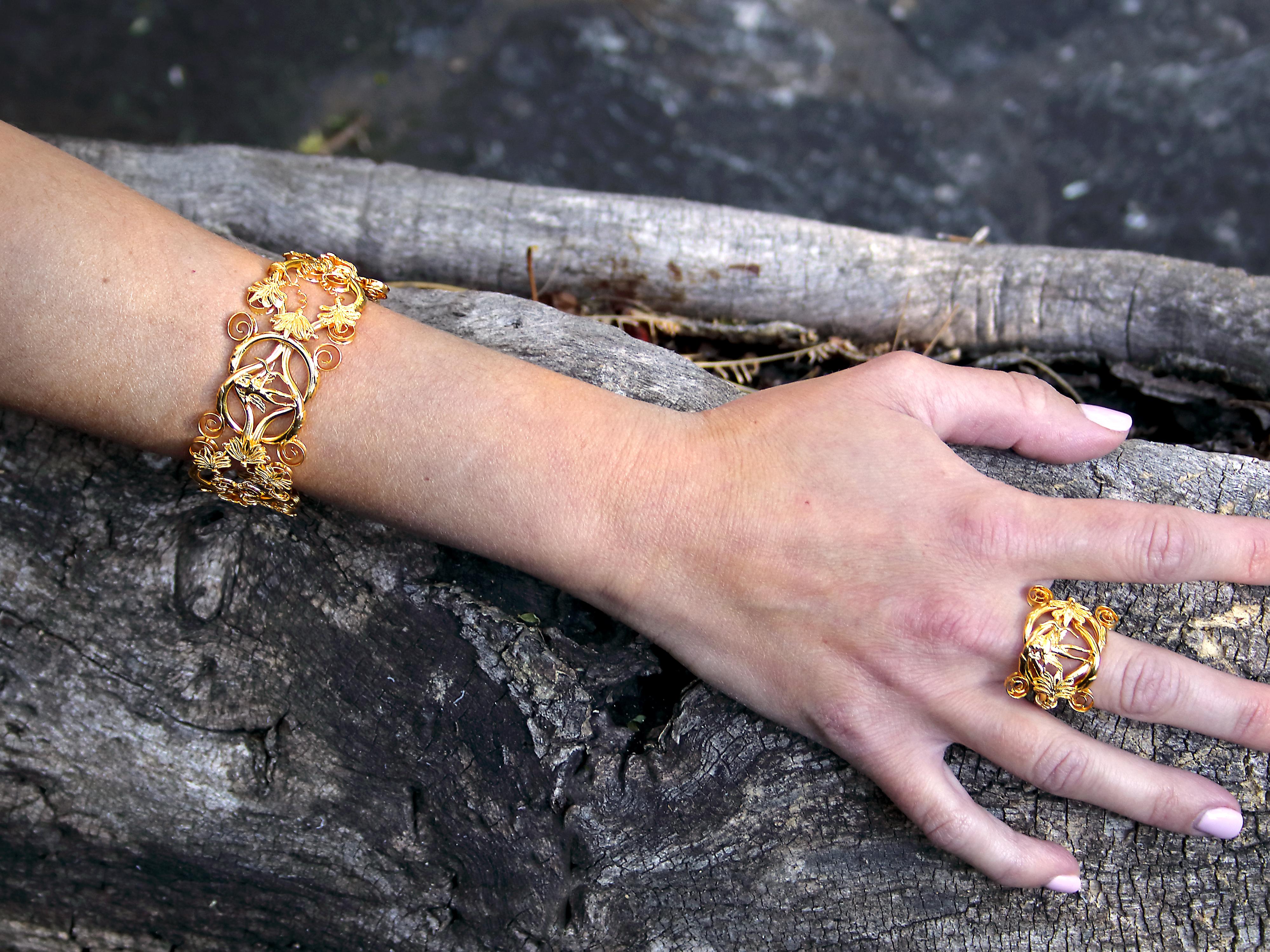 Dimos 22k Gold Antikes griechisches God of Love „Eros“-Armband im Angebot 3