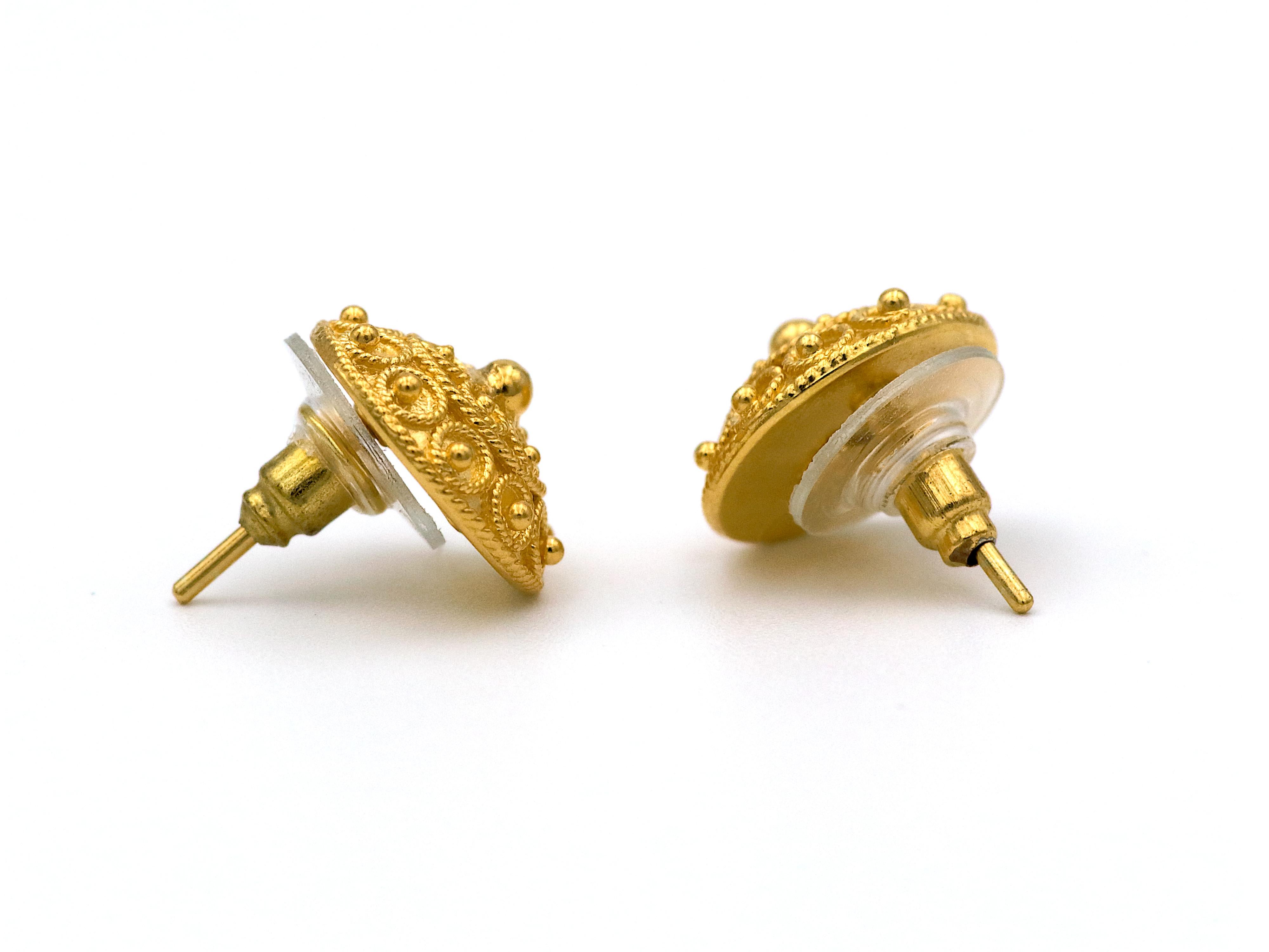 Dimos: 22 Karat Gold filigrane Bocola-Ohrstecker (Byzantinisch) im Angebot