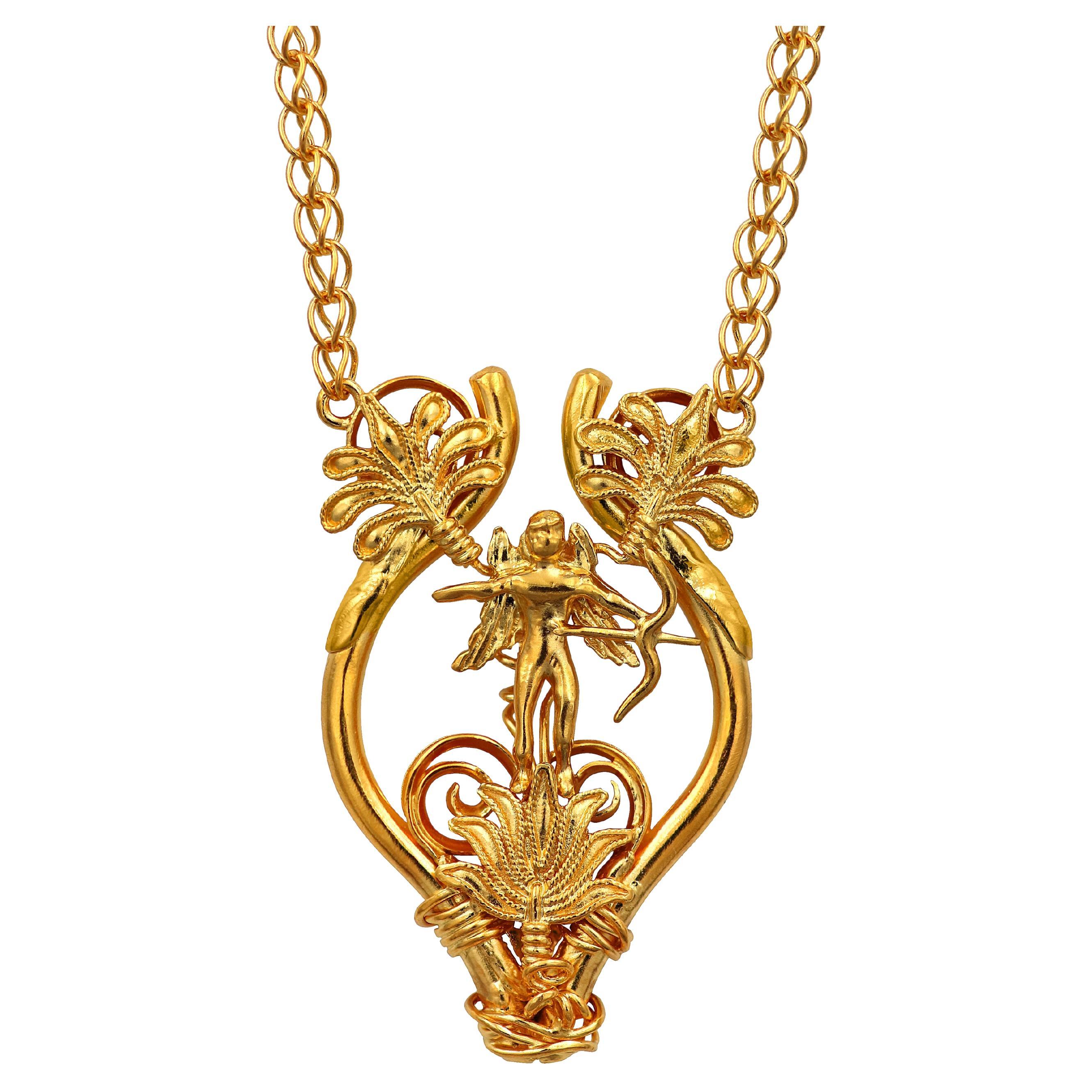 Dimos, collier Dieu de l'amour « Eros » en or 22 carats en vente