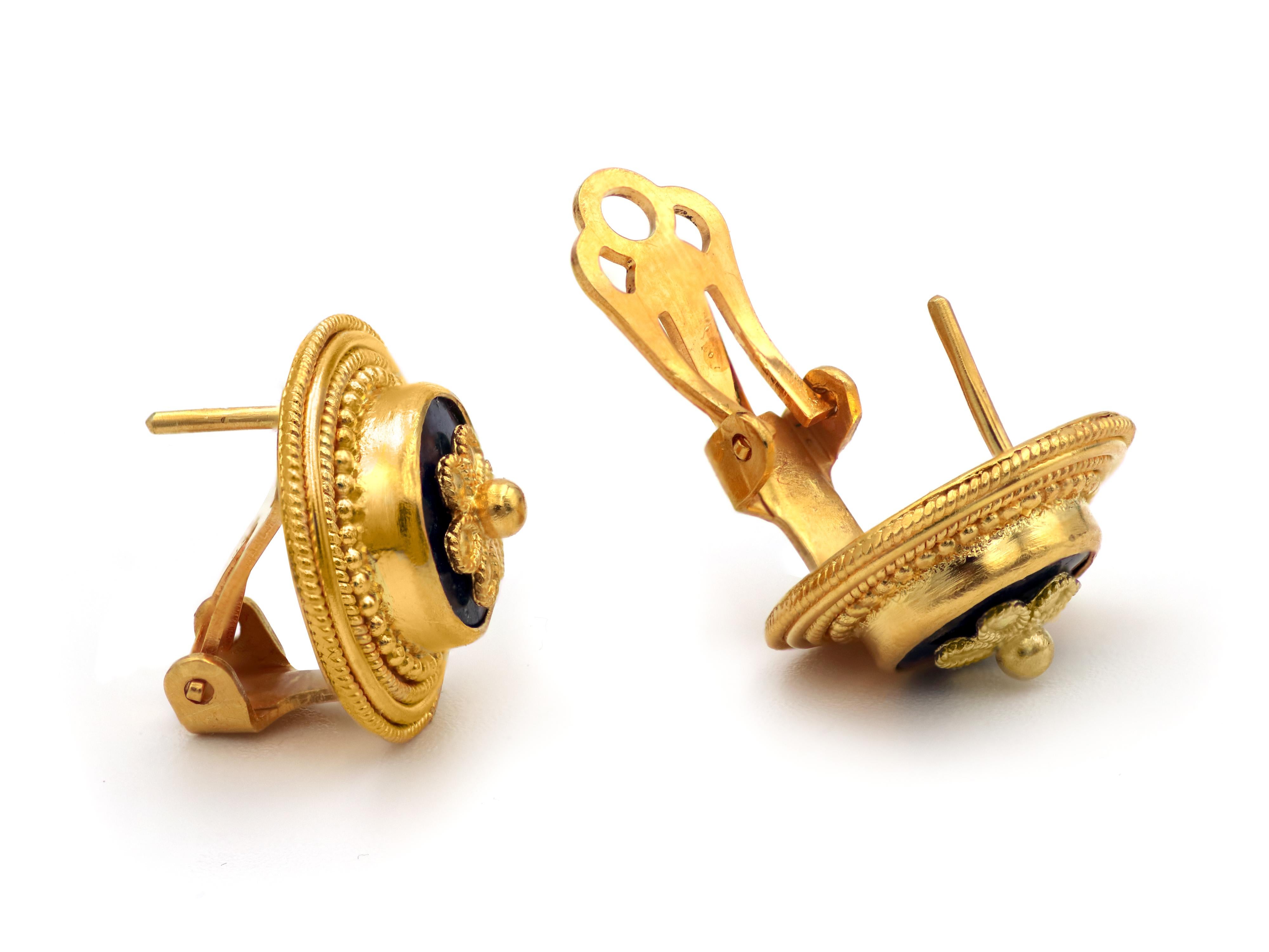 22k gold stud earrings