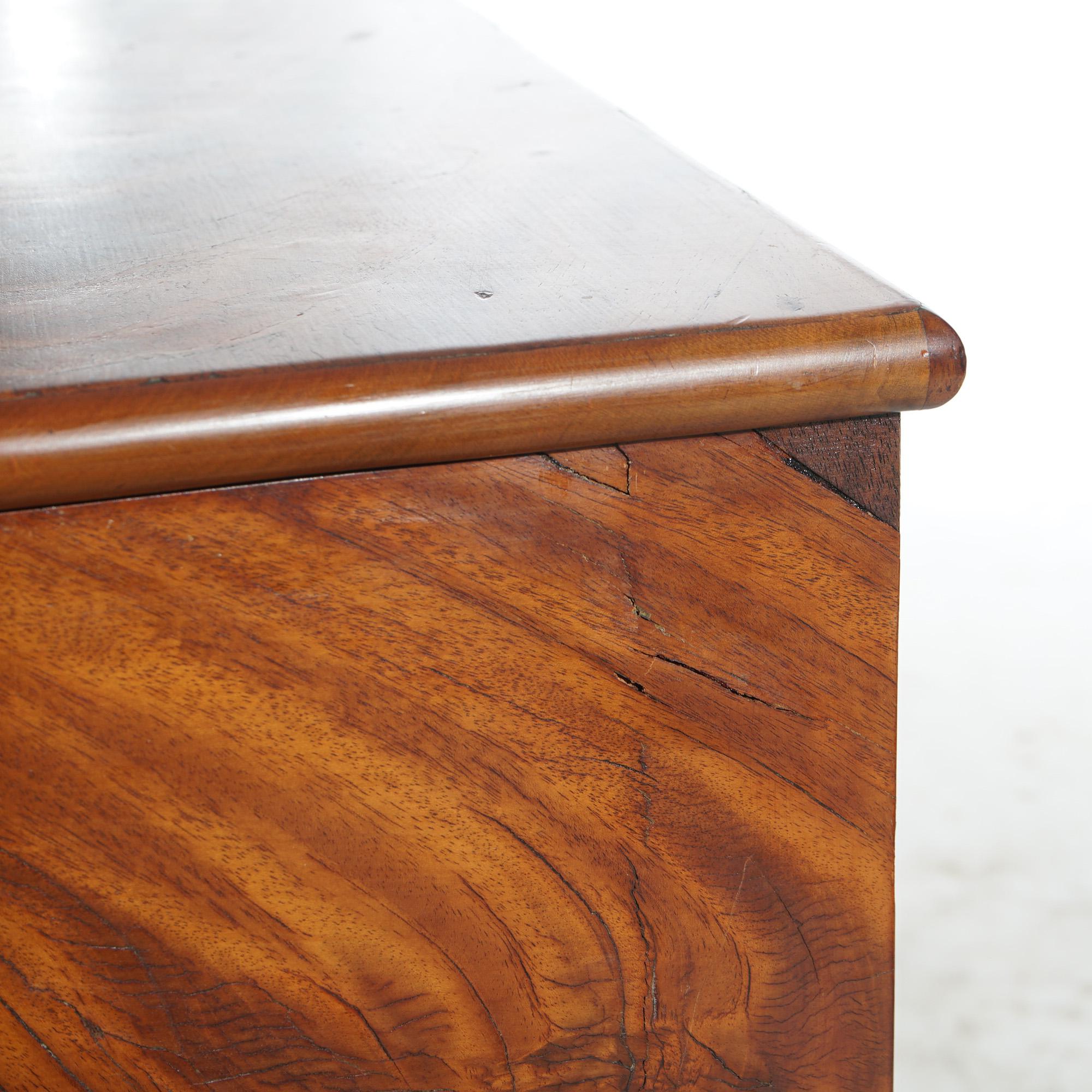 DIMS Antigua mesa de coser de caoba tallada en llama del Imperio Americano c1840 en venta 6