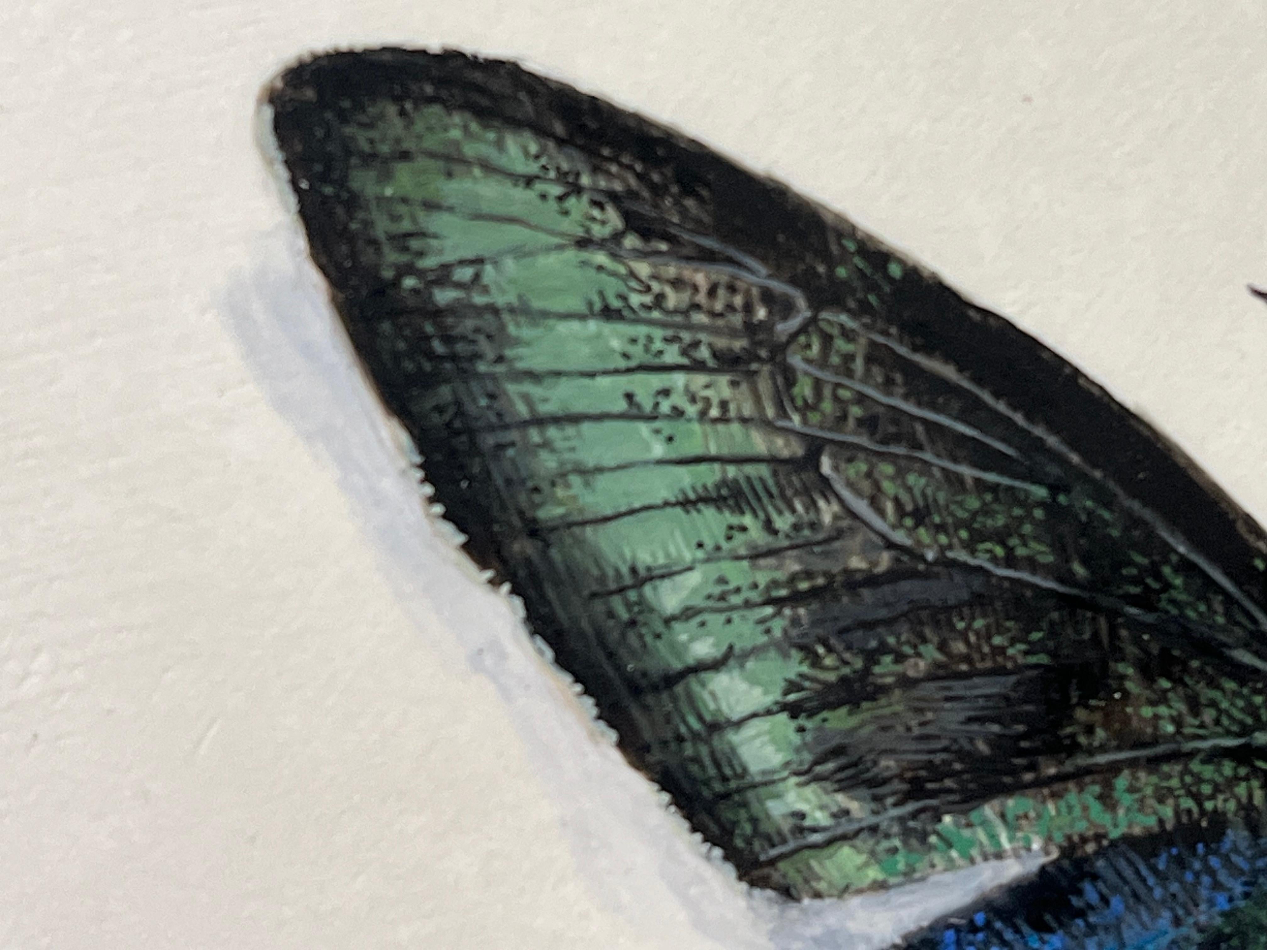 Farfalla, piccolo pannello dipinto di farfalla blu e verde con dettagli intricati - Animal Art Grigio di Dina Brodsky