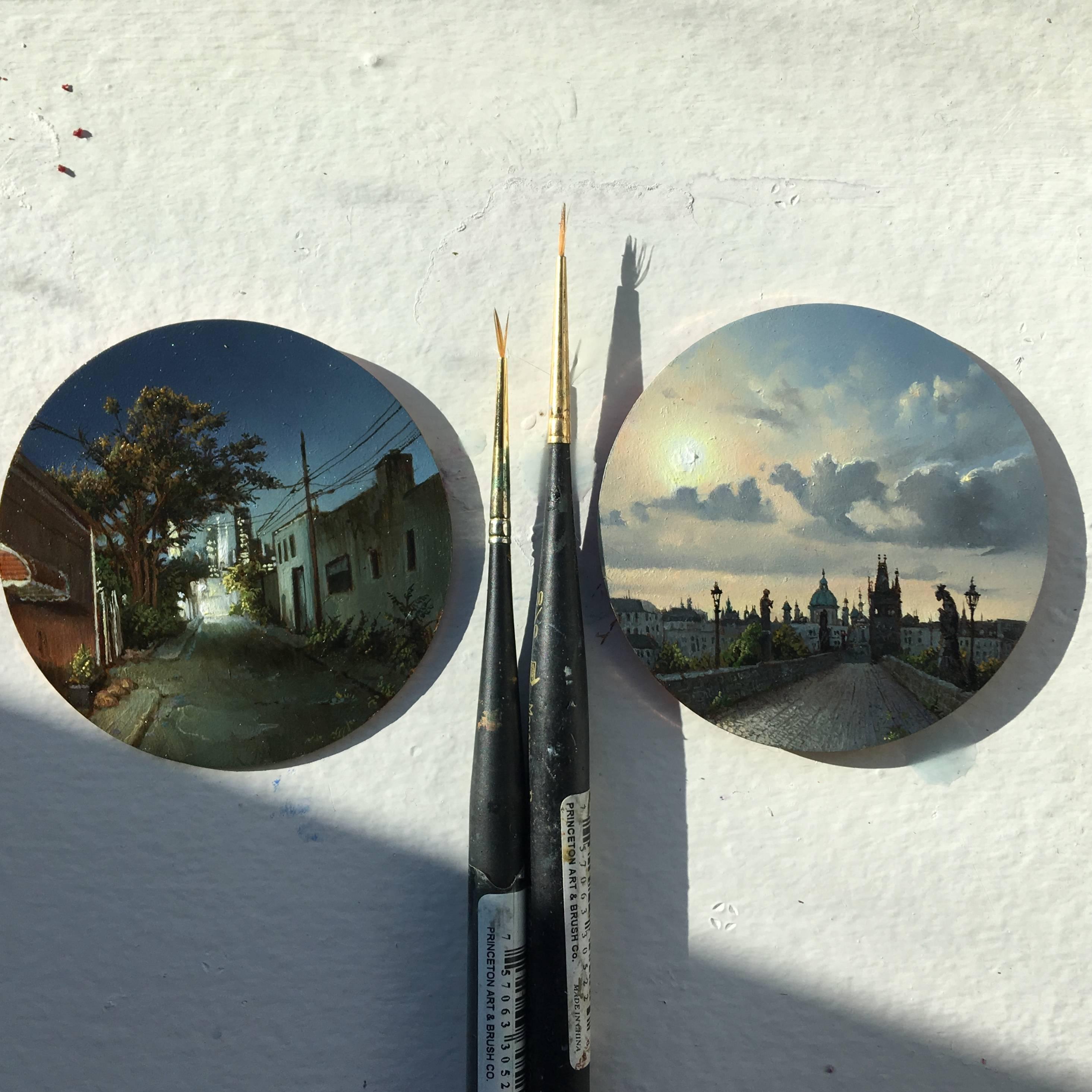 Dina Brodsky, Cityscape, Morning, realist oil on copper miniature tondo, 2018 2