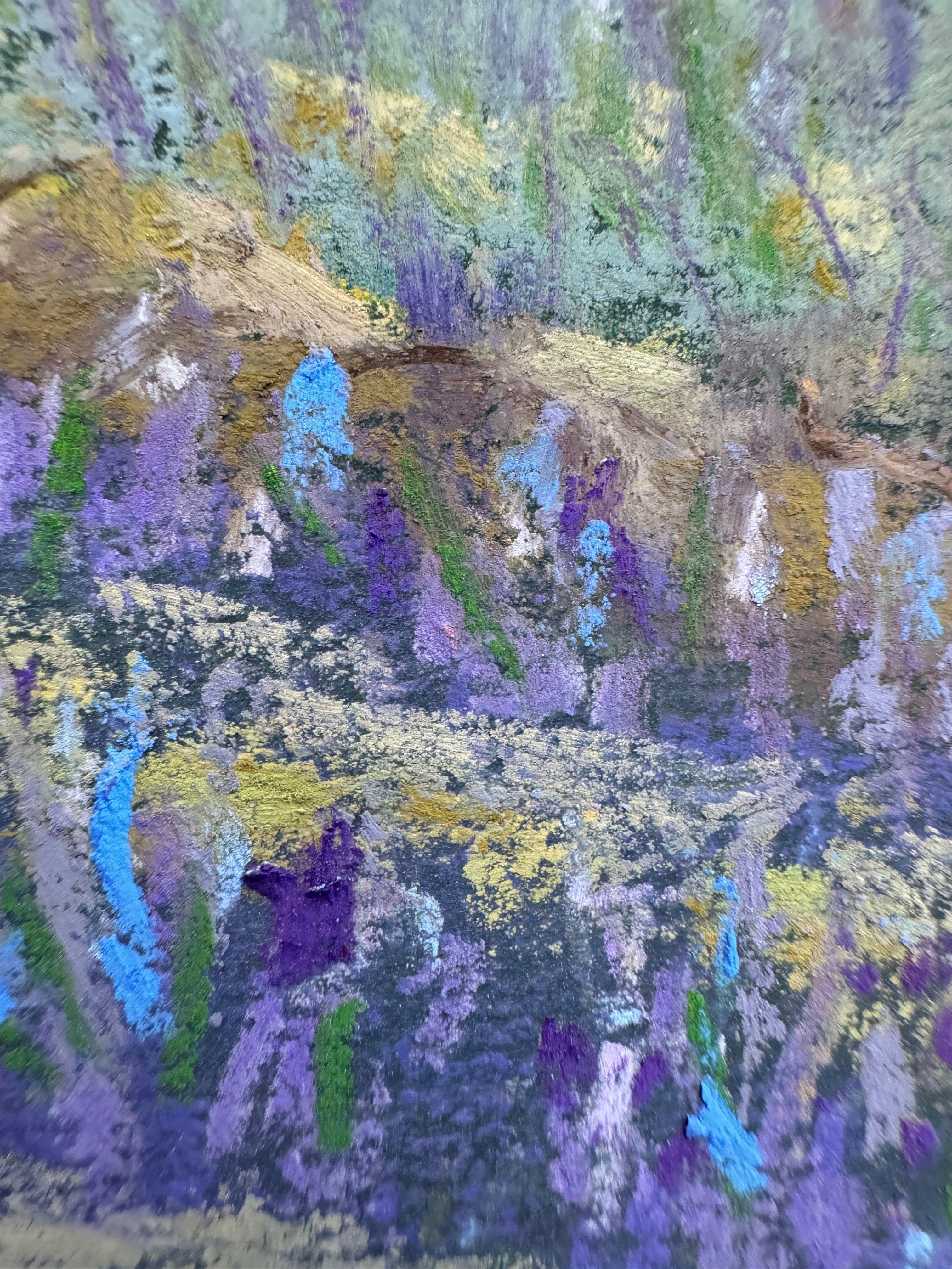 Un po' di lavanda - Pittura impressionista a pastello su un campo di lavanda - Landscape Painting Marrone di Dina Gardner
