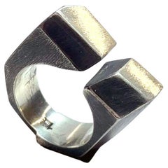 Dina González Mascaró "heavy duty #3" ring in sterling silver one of one