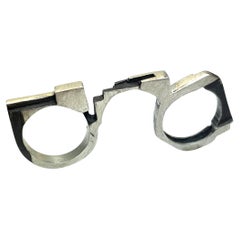 Dina González Mascaró "The bridge ring for 3 fingers" ring in sterling silver