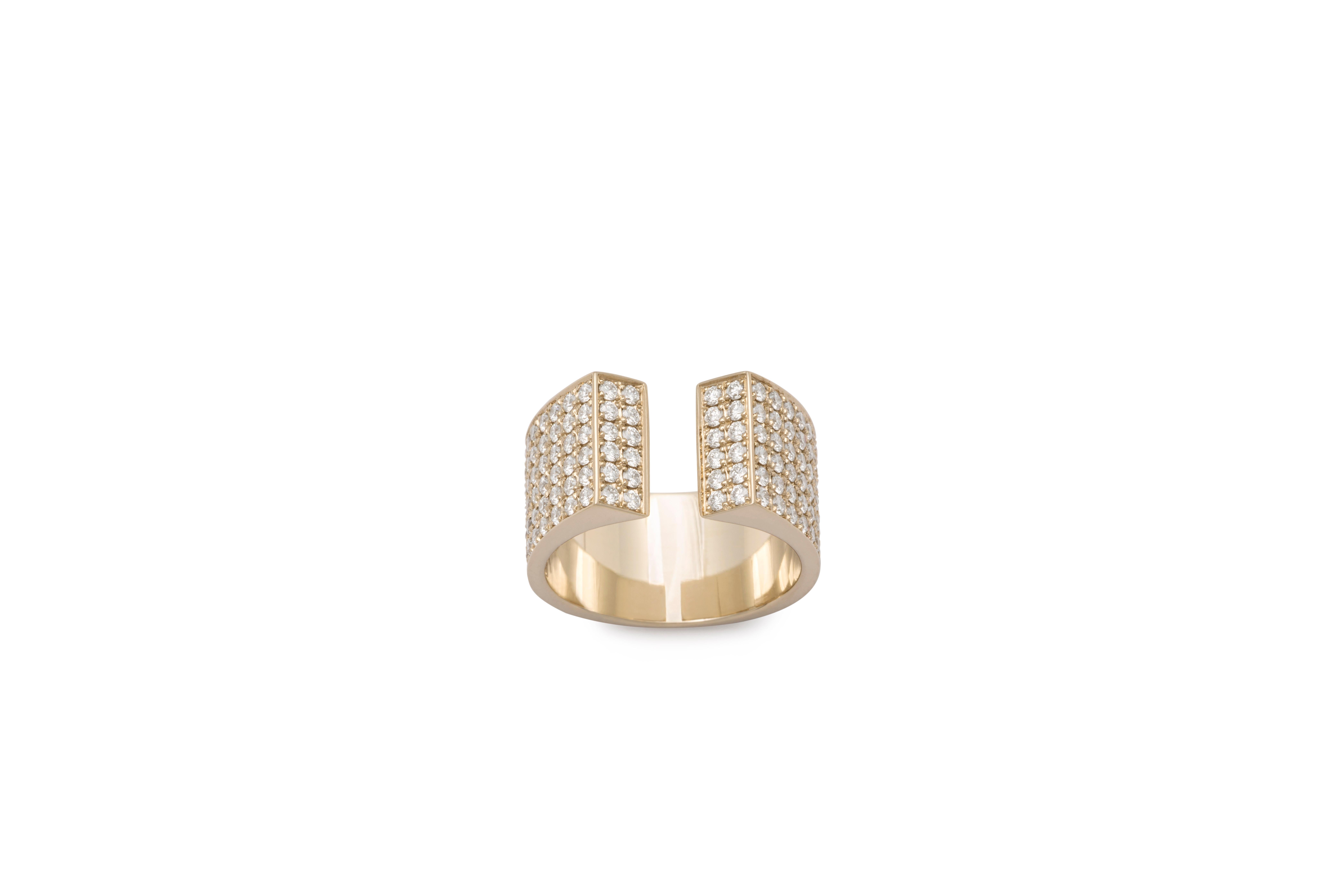 Im Angebot: Dina Kamal, Rosa Ring mit zwei Röhren, 18 Karat Beige-Gold mit natürlichen weißen Diamanten () 3