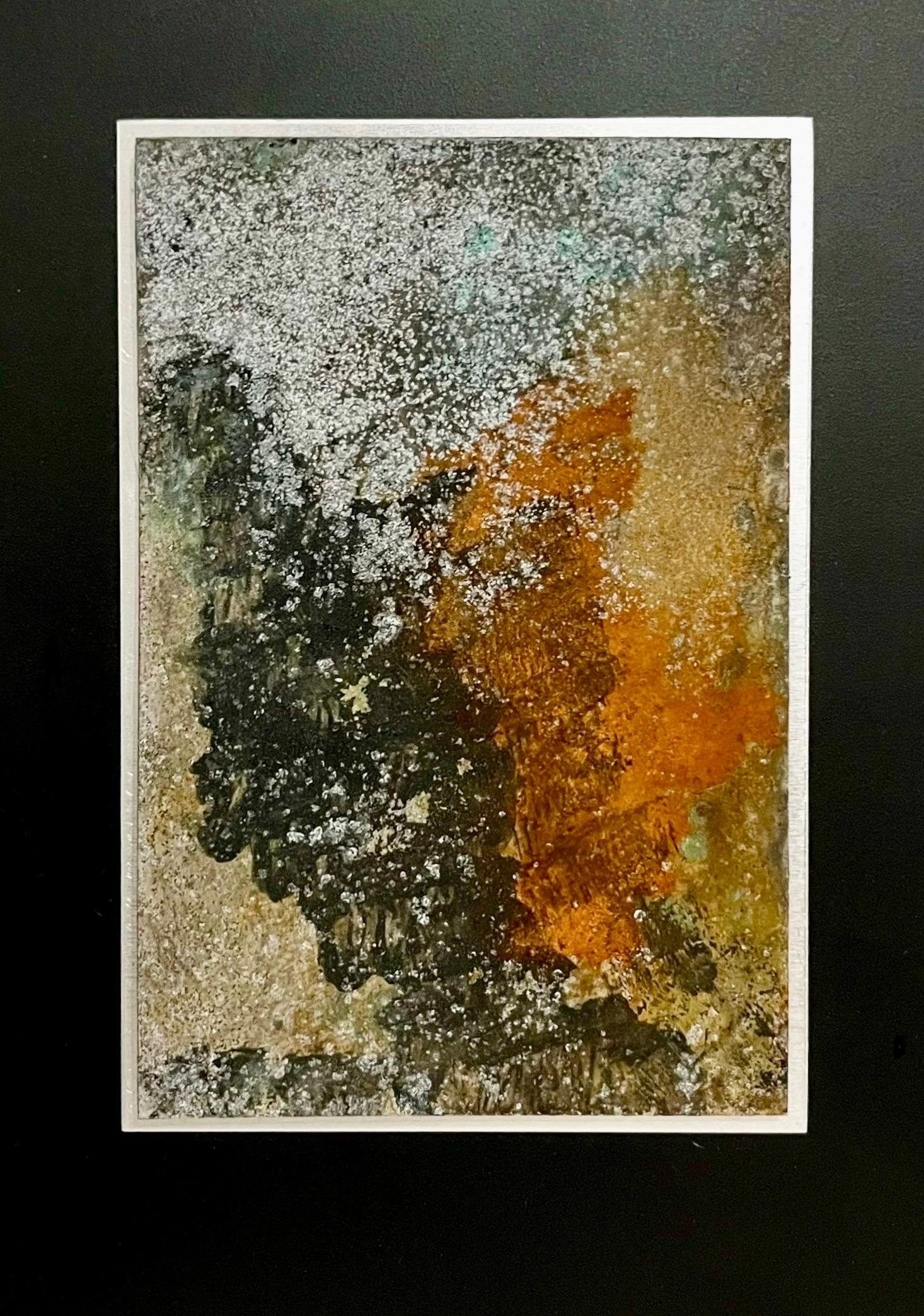 Pintura del cosmos de la expresionista abstracta israelí Dina Recanati, escultura en metal