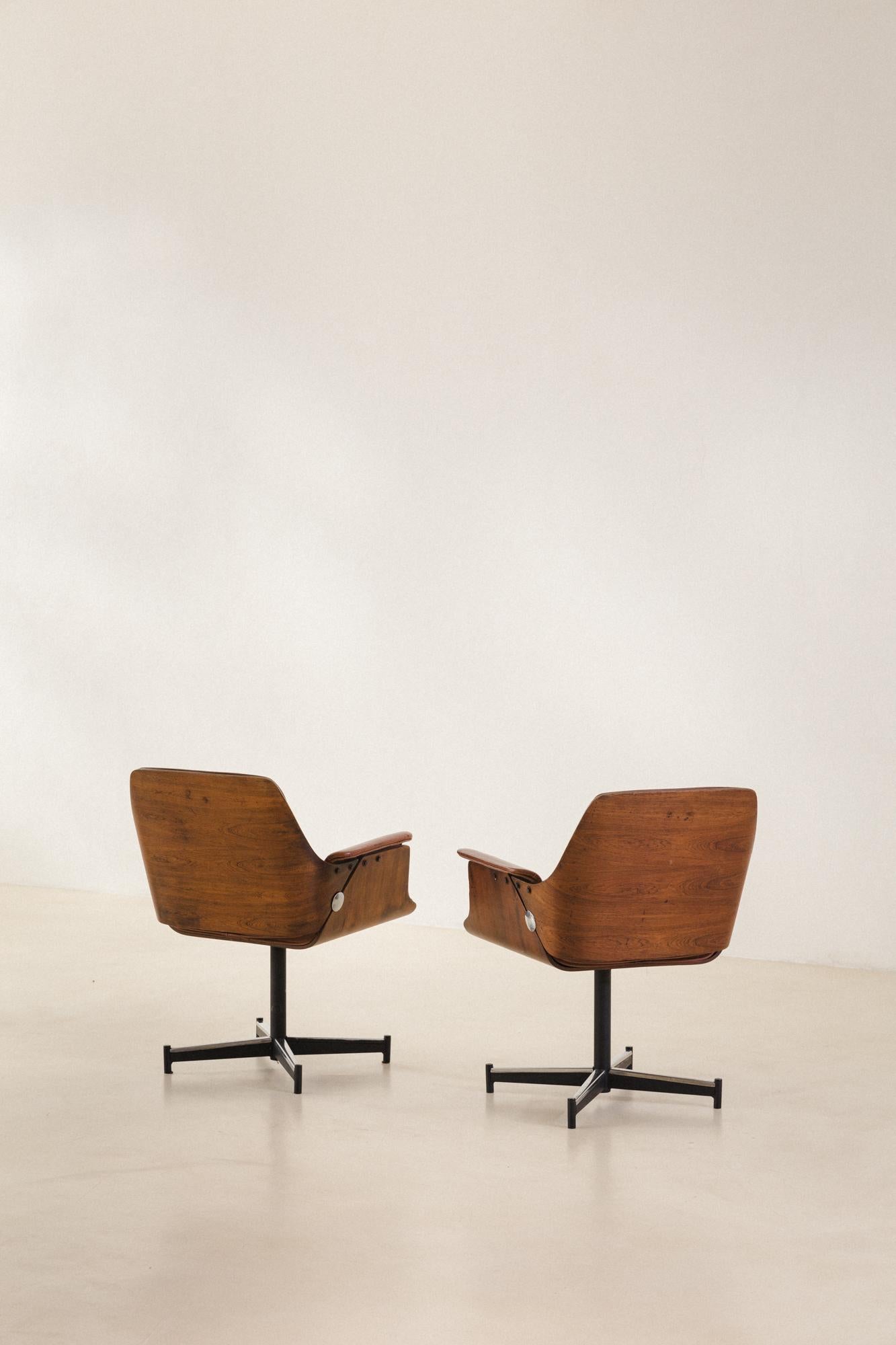 Dinamarquesa-Stuhl, Carlo Fongaro, Brasilienische Moderne, 1970er Jahre. Einzelstück  (Aluminium) im Angebot