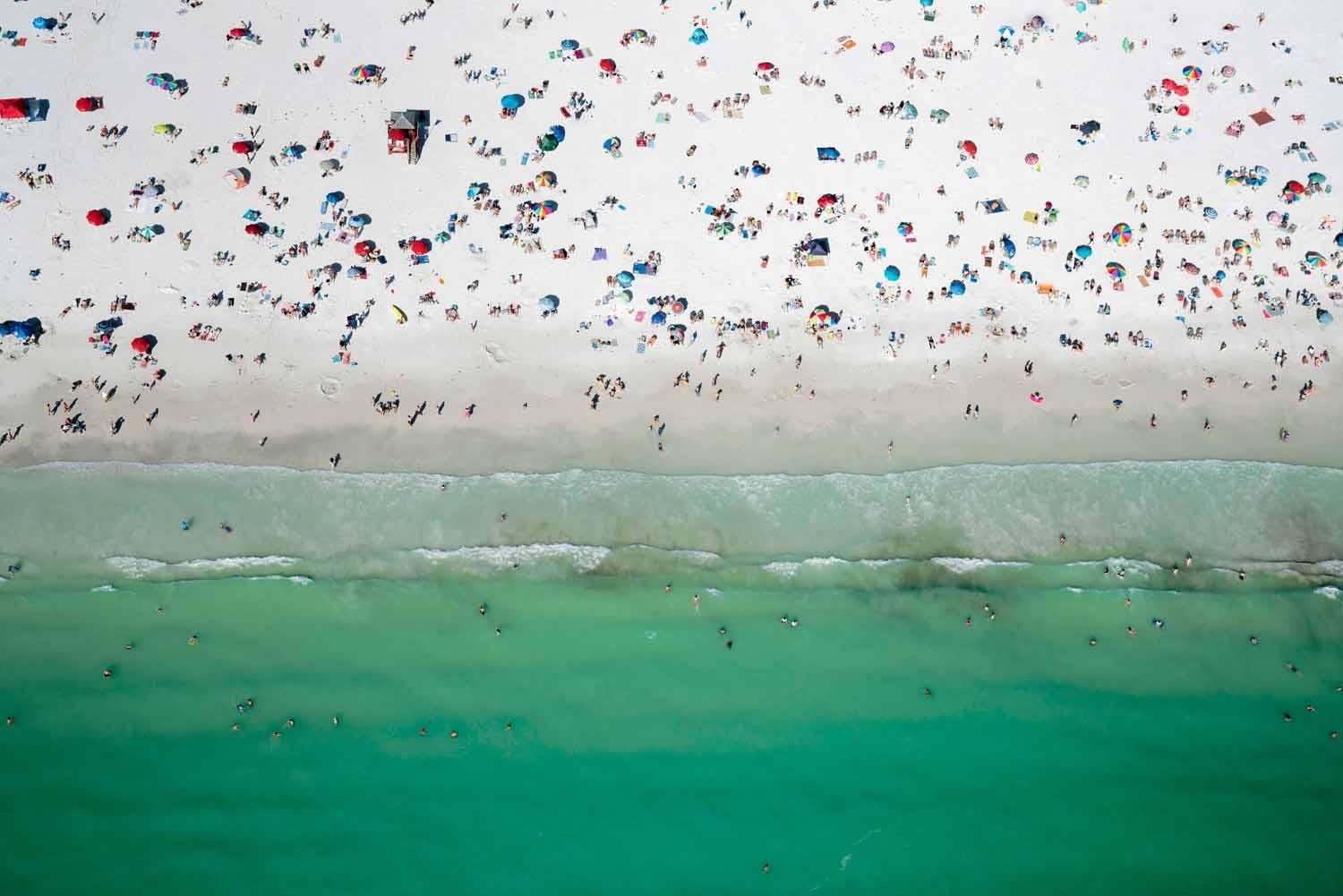 Dinesh Boaz Color Photograph - All The People, Siesta Key, Florida, 2018