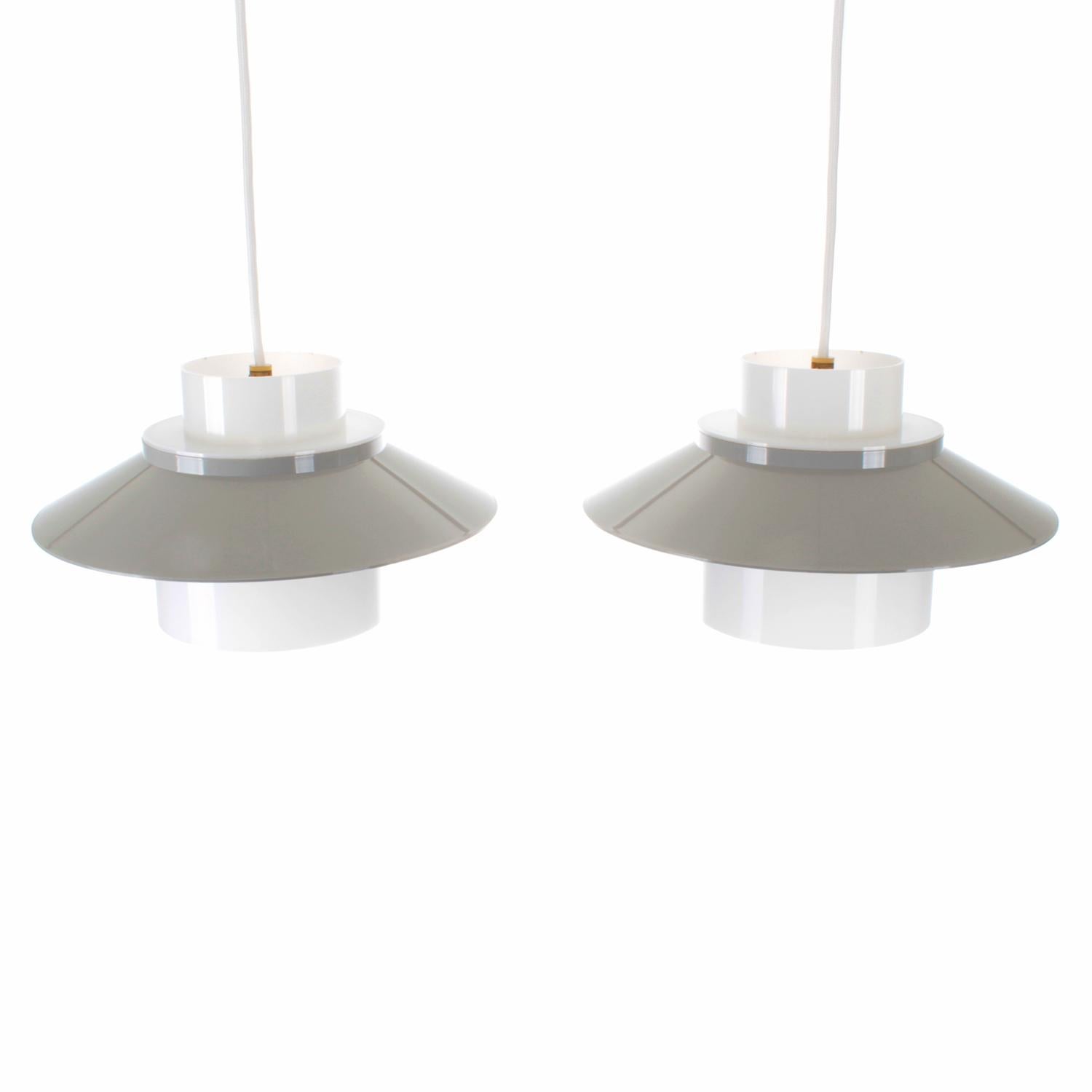 Dinette Pair of Gray and White Ceiling Lamps by Bent Karlby in 1970 for Lyfa In Good Condition In Brondby, Copenhagen