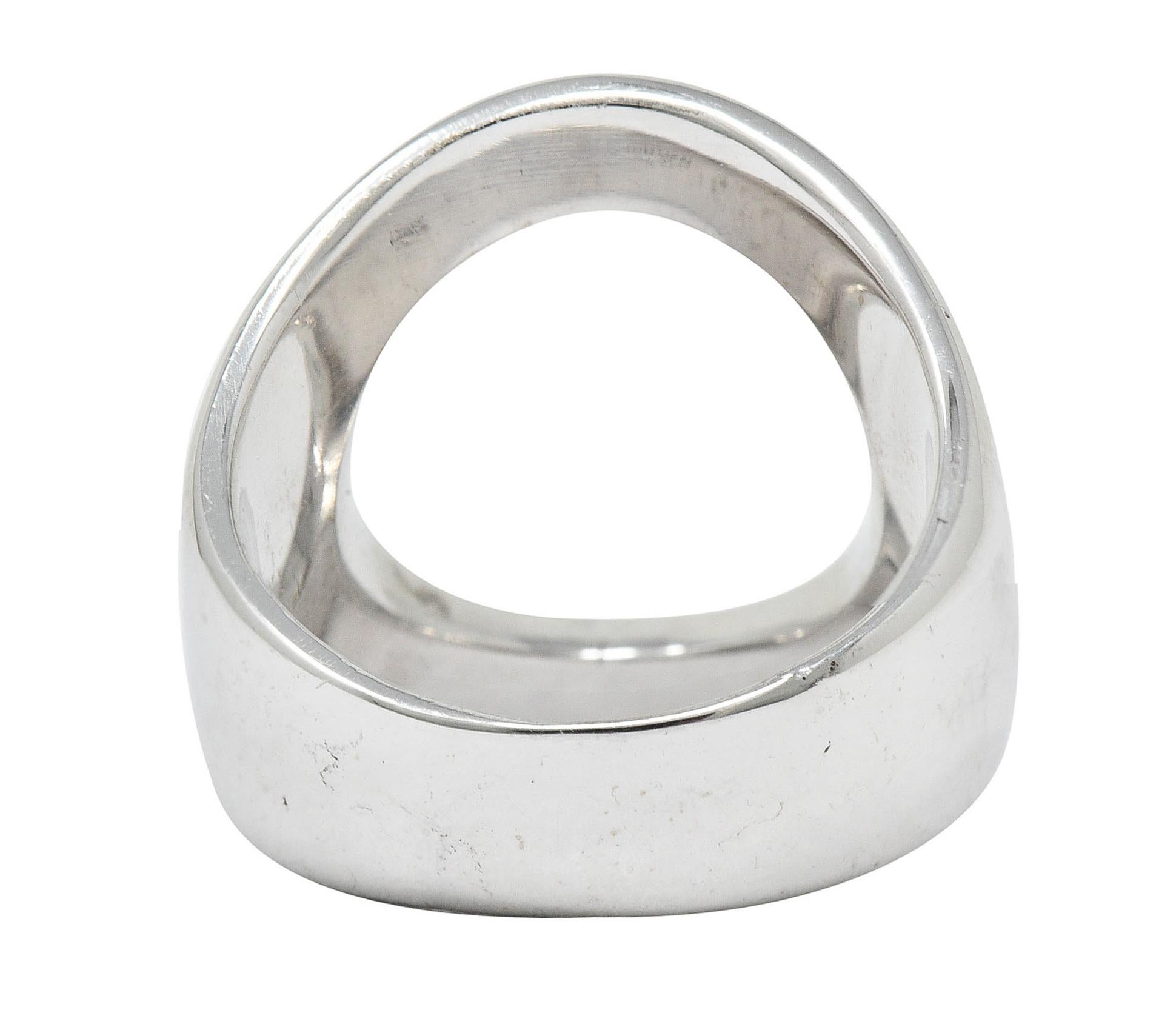 Contemporary Dinh Van Cartier 18 Karat White Gold Circular Band Ring