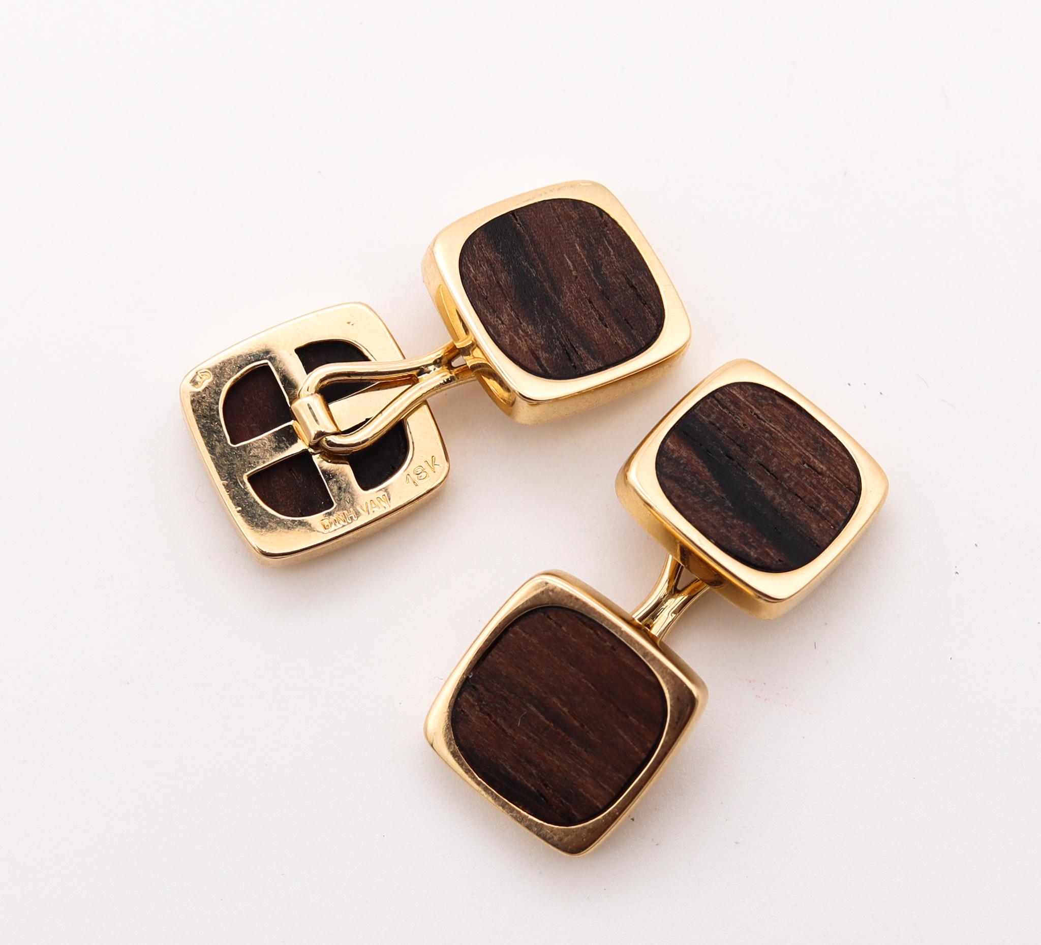 Dinh Van Paris 1970 Pair of Geometric Cufflinks in 18Kt Gold with Rose Wood In Excellent Condition In Miami, FL