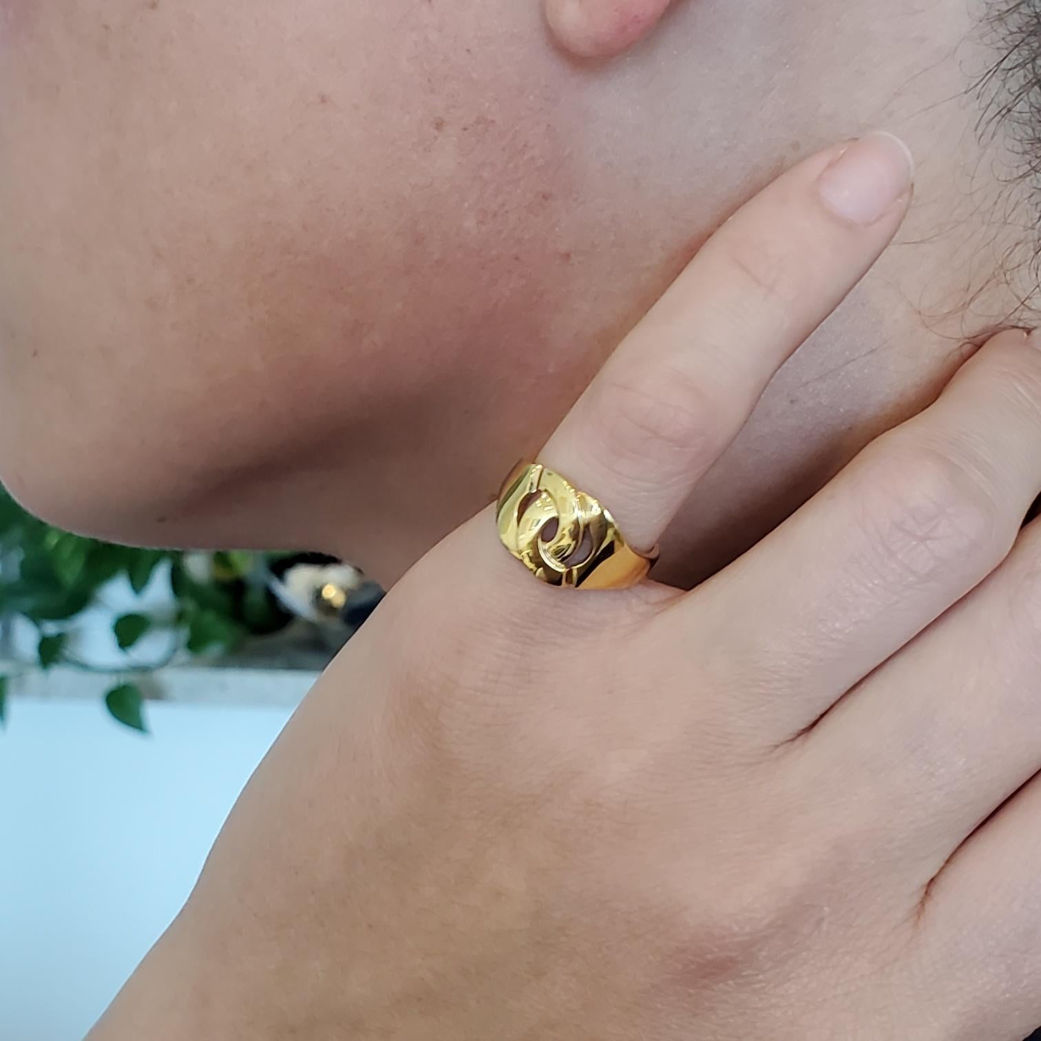 Dinh Van Paris Vintage Classic Menottes Ring in Solid 18Kt Yellow Gold Certified For Sale 2