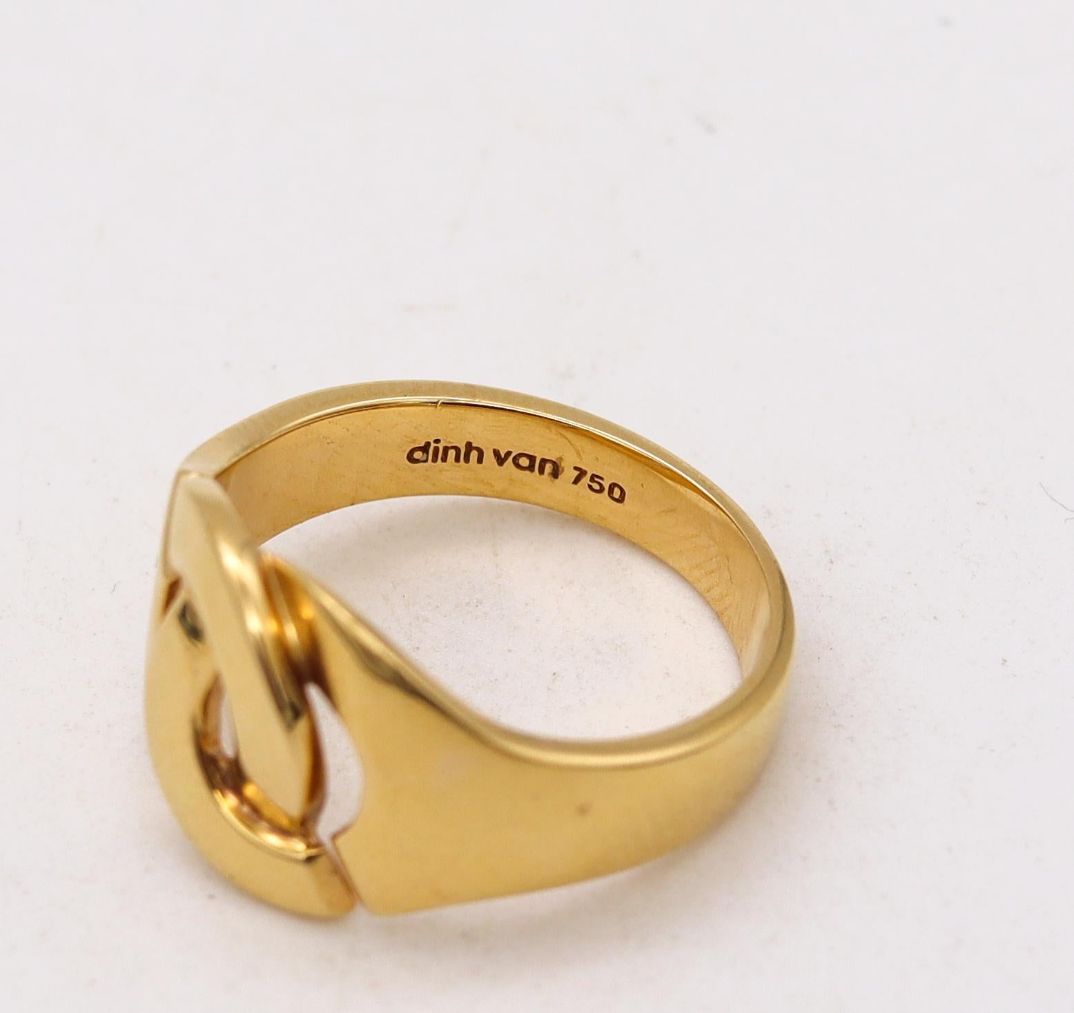 Dinh Van Paris Bague classique Menottes vintage en or jaune massif 18 carats Neuf - En vente à Miami, FL