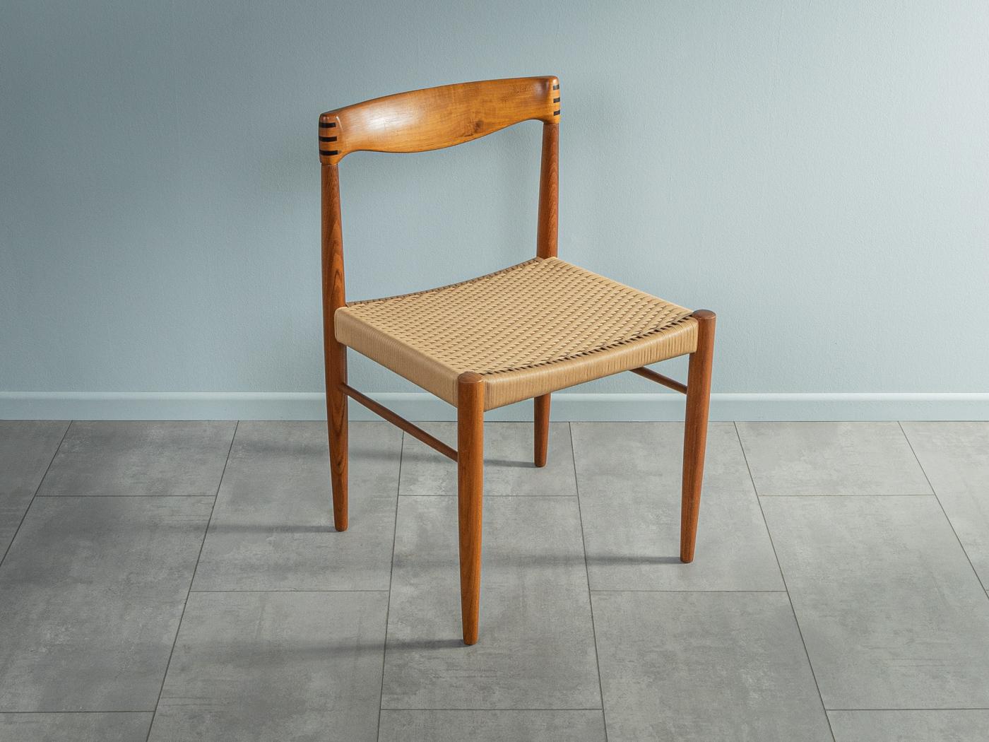 Rare dining chairs from the 1960s by H.W. Klein for Bramin with original paper cord weave. Solid teak frame with mortise & tenon backrest. The offer includes 4 chairs.
Quality features:

 Accomplished design: perfect proportions and visible