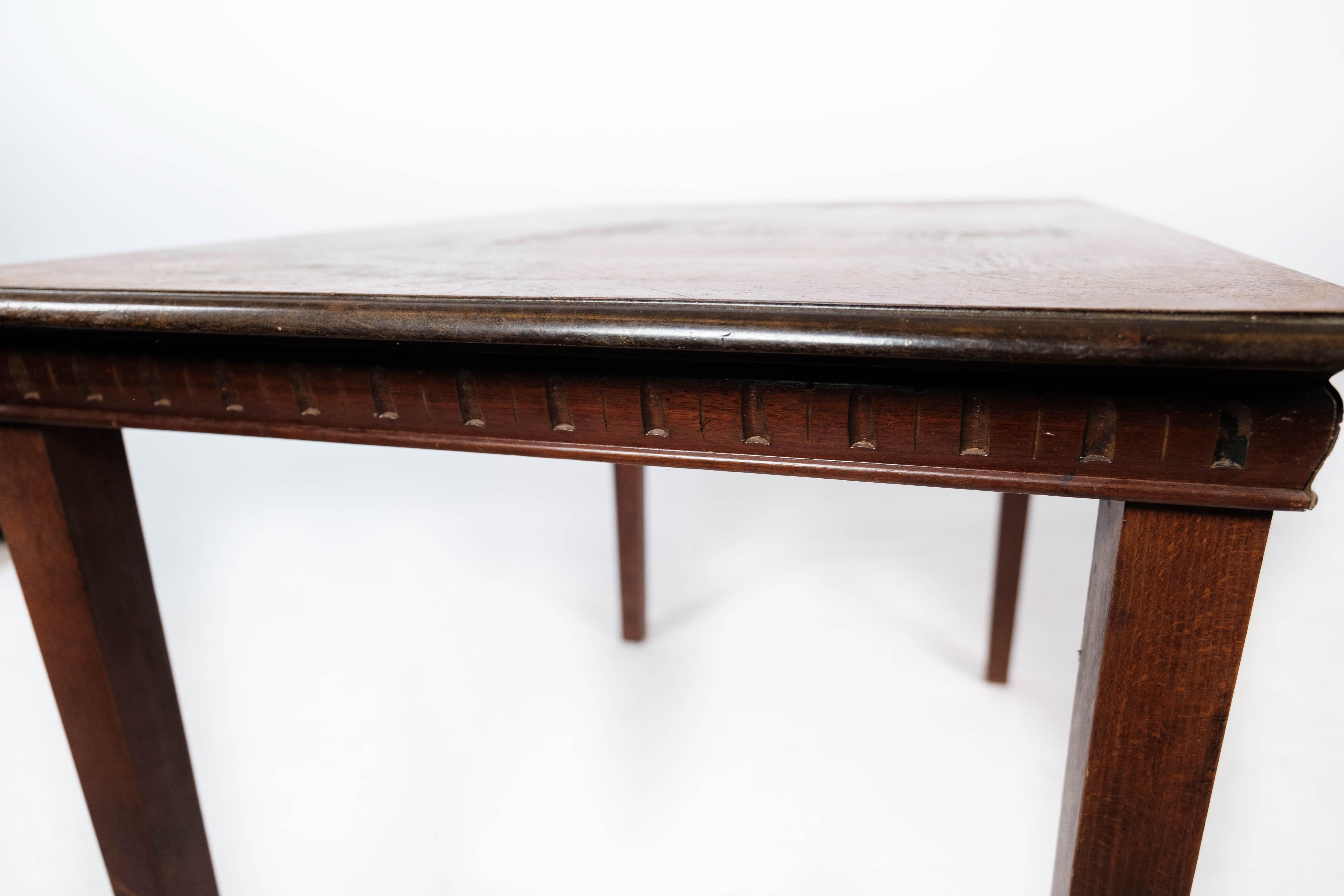 Dining/Coffee Table Made In Walnut From 1890s For Sale 3