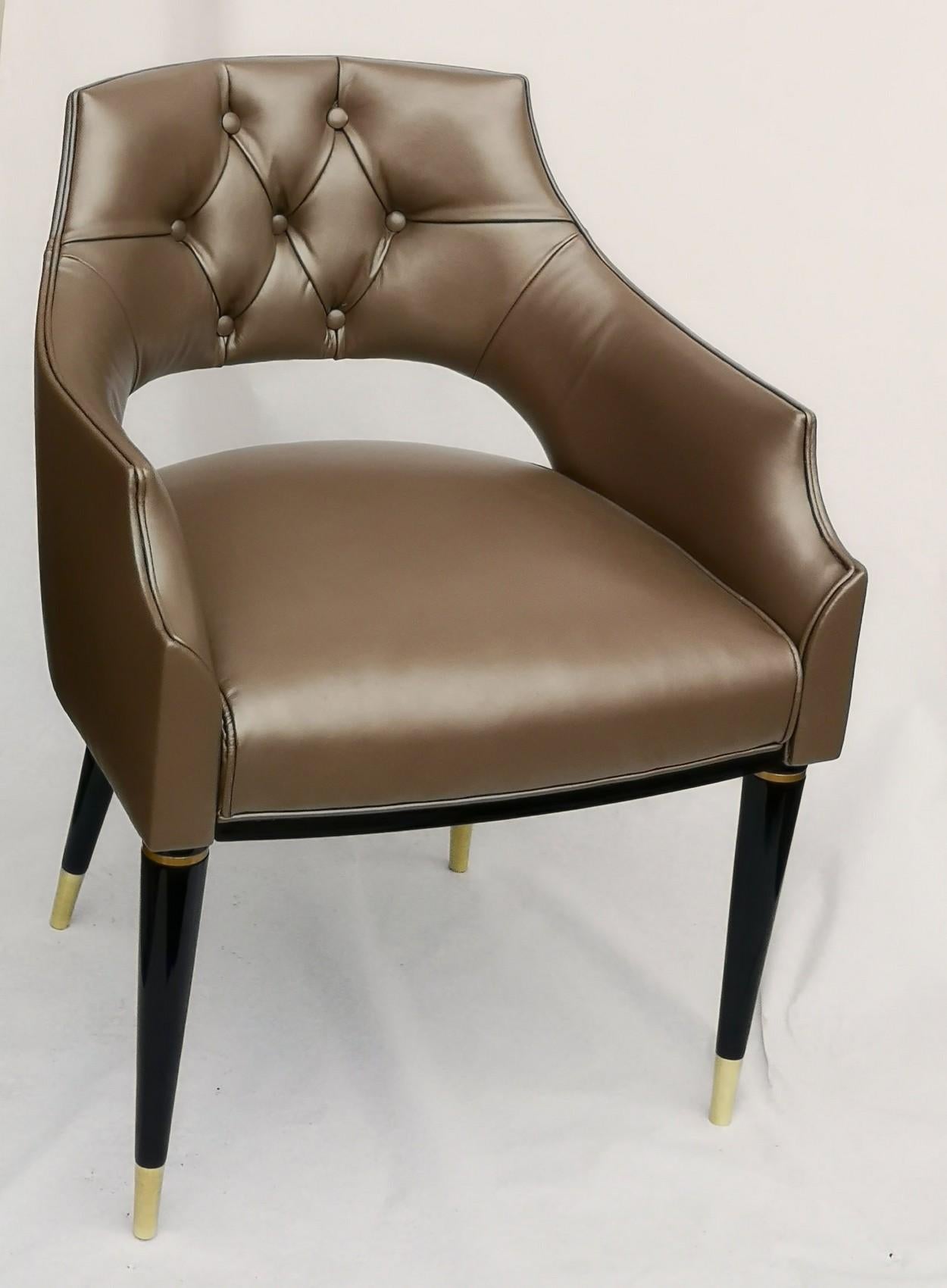 comfortable dining chairs with arms