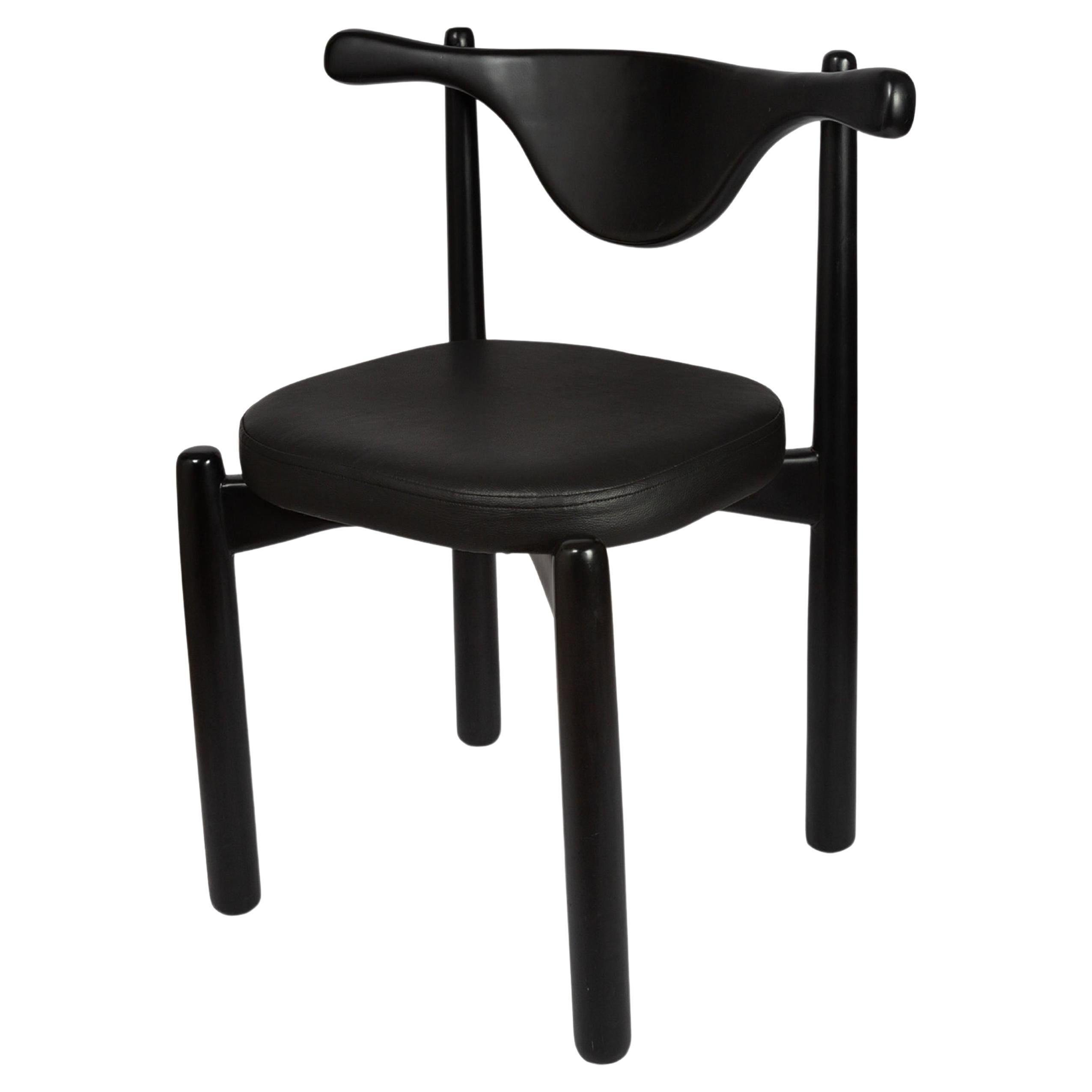Dining Chair Aratu in Matte Lacquer Finish Wood (fabric ref : F07) For Sale