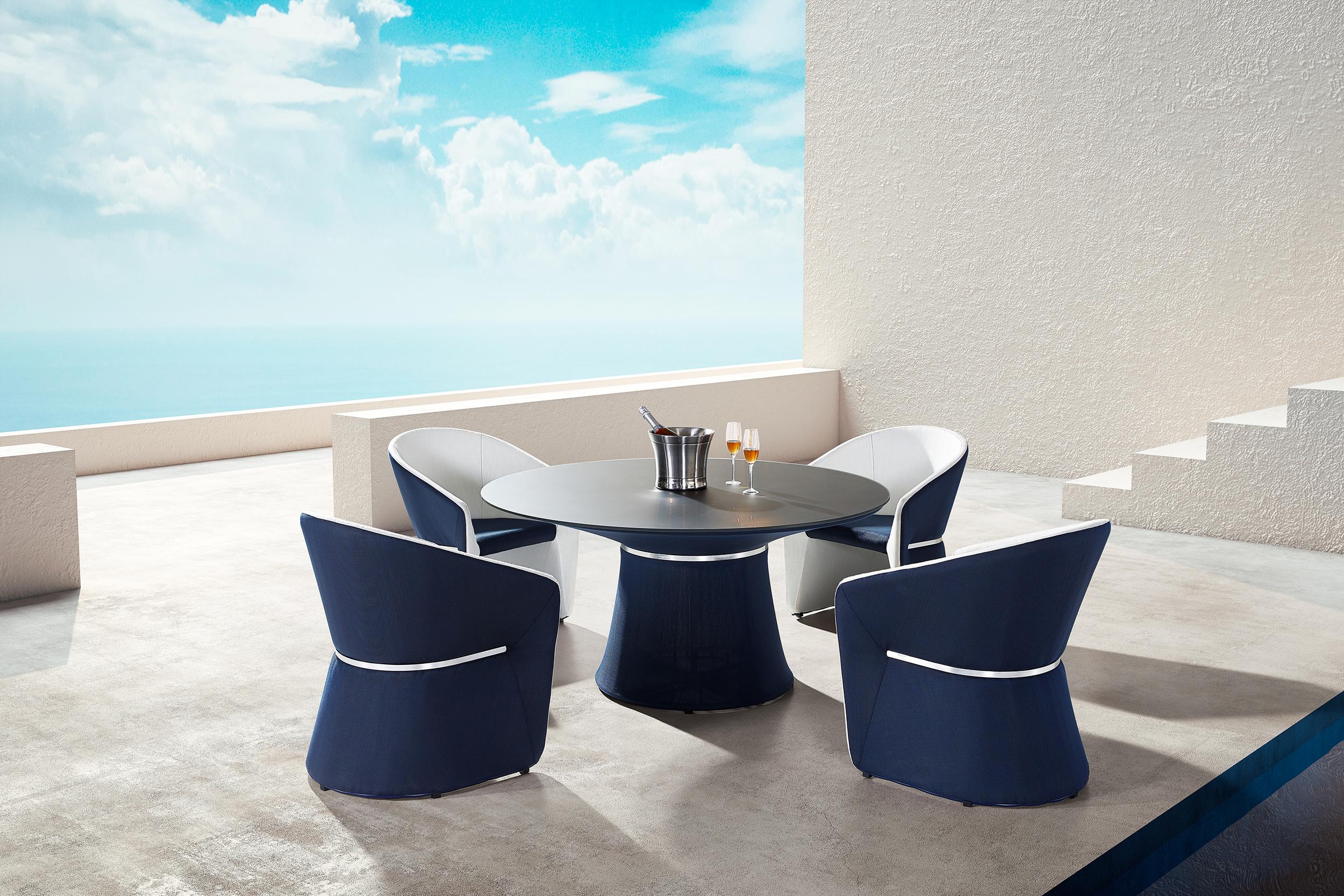 Outdoor collection designed by Pininfarina. 
Materials: Aluminum frame. Polyester mesh fabric 
Dimensions: 68,5 x 67 x h 83,5 cm

The design concept behind this collection is that of wanting to merge lightness, but at the same time sturdiness and