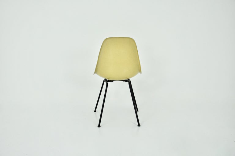 Mid-20th Century Dining Chair by Charles and Ray Eames for Herman Miller, 1960s For Sale