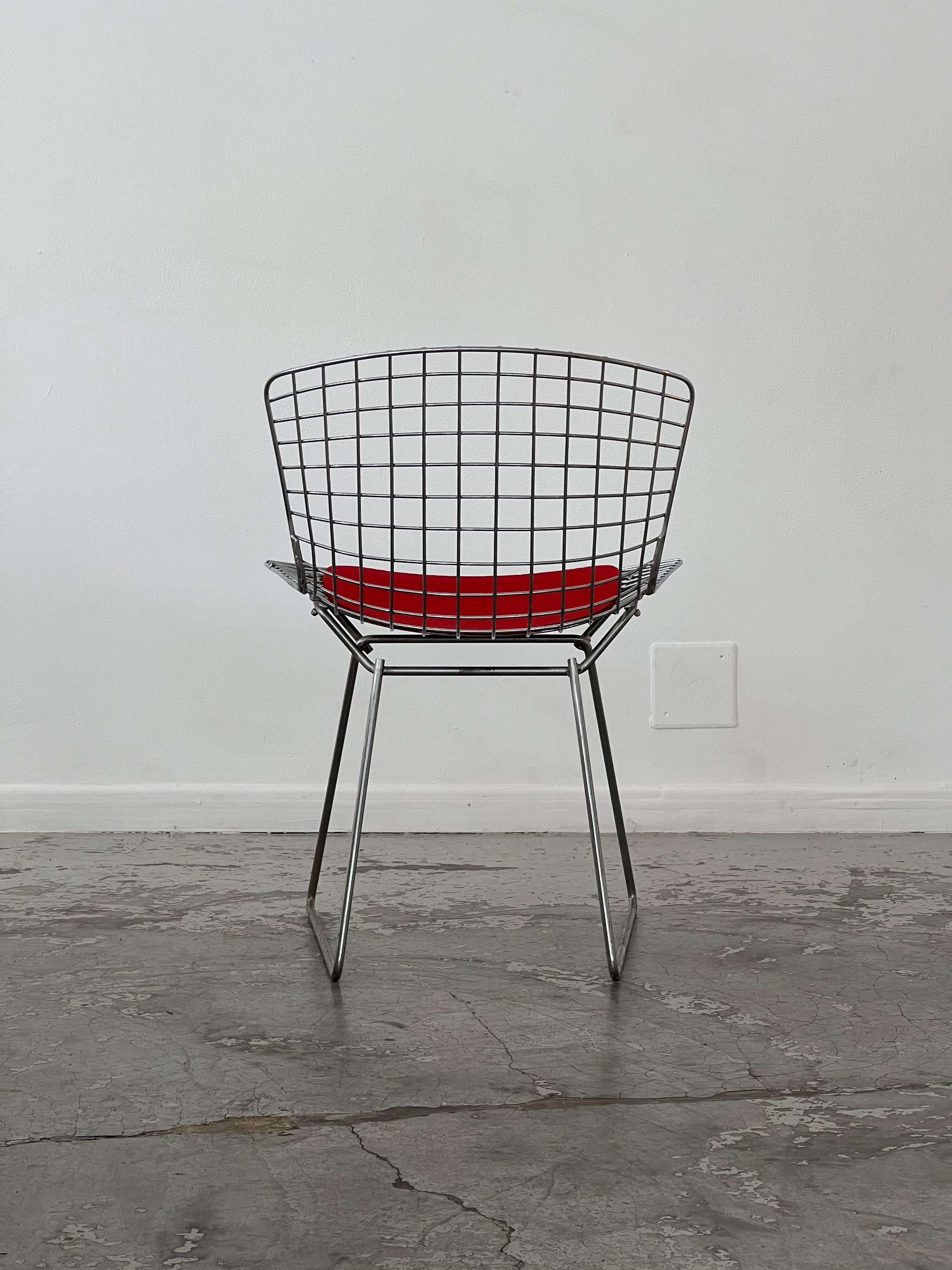 Dining chair by Harry Bertoia for Knoll International 1952 In Good Condition In PARIS, FR