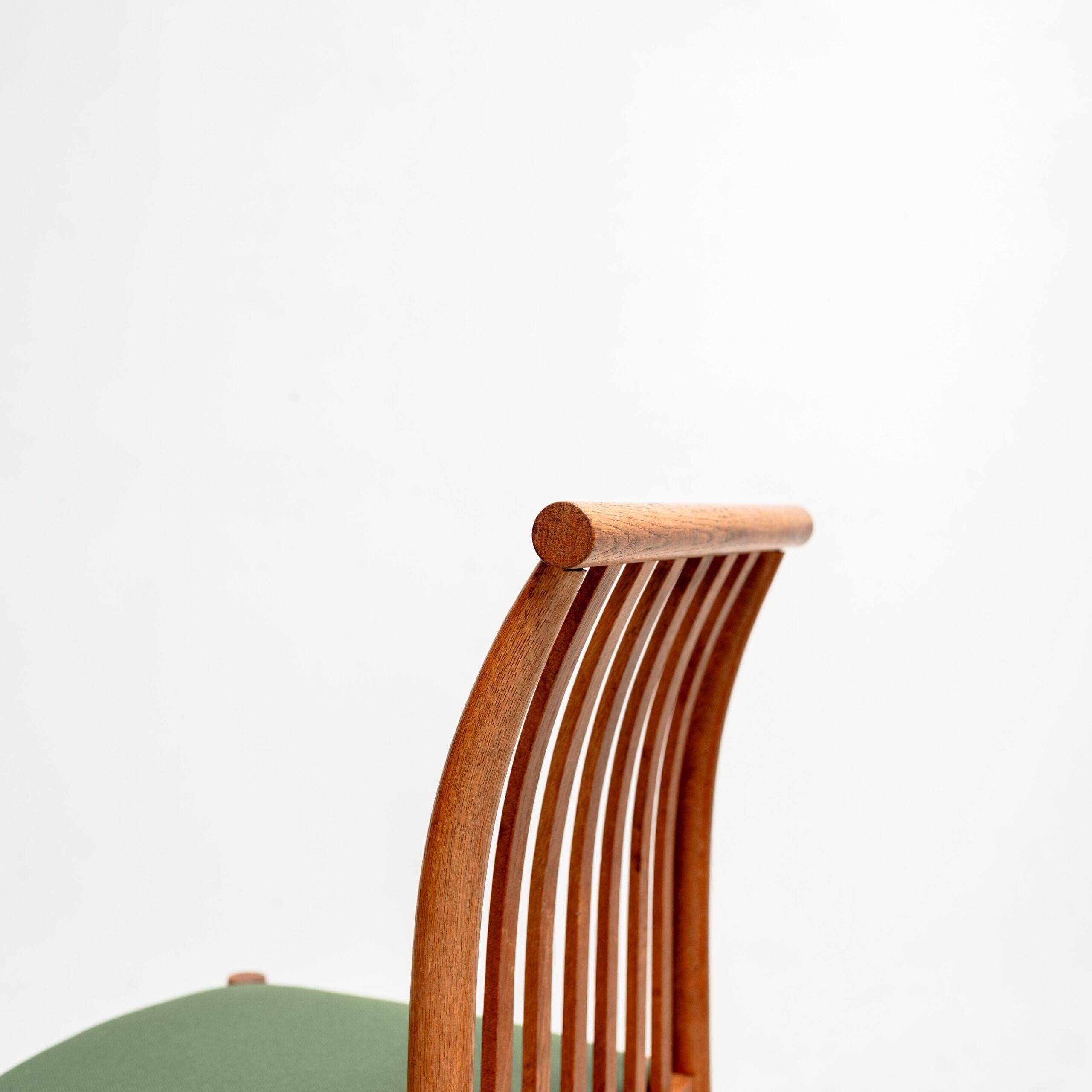 Dining Chair by Isamu Kenmochi, Akita Mokko, Japan, 1970s In Good Condition For Sale In Tokyo, Tokyo