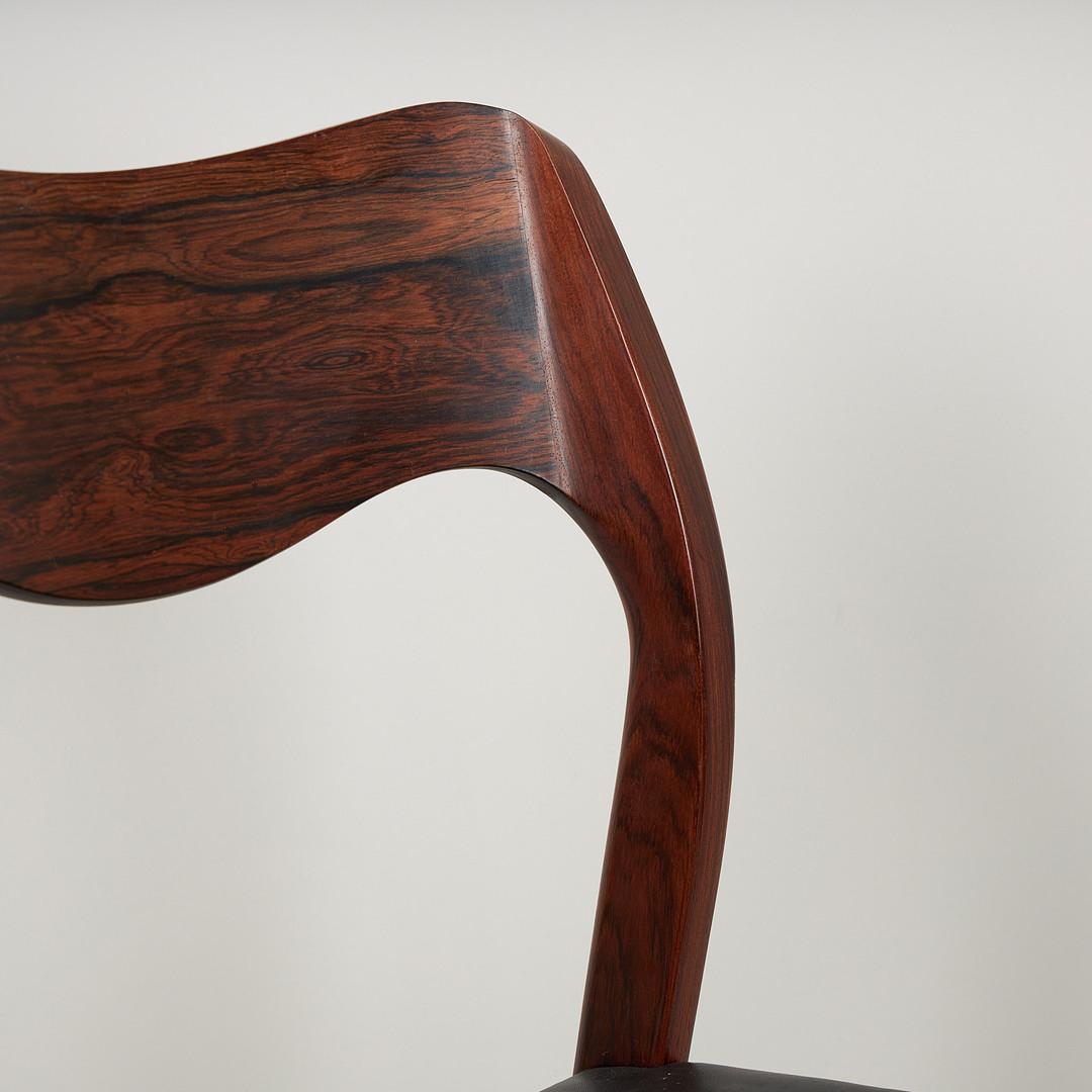Scandinavo moderno Sedia da pranzo di Niels Otto Møller Model 71 in vendita