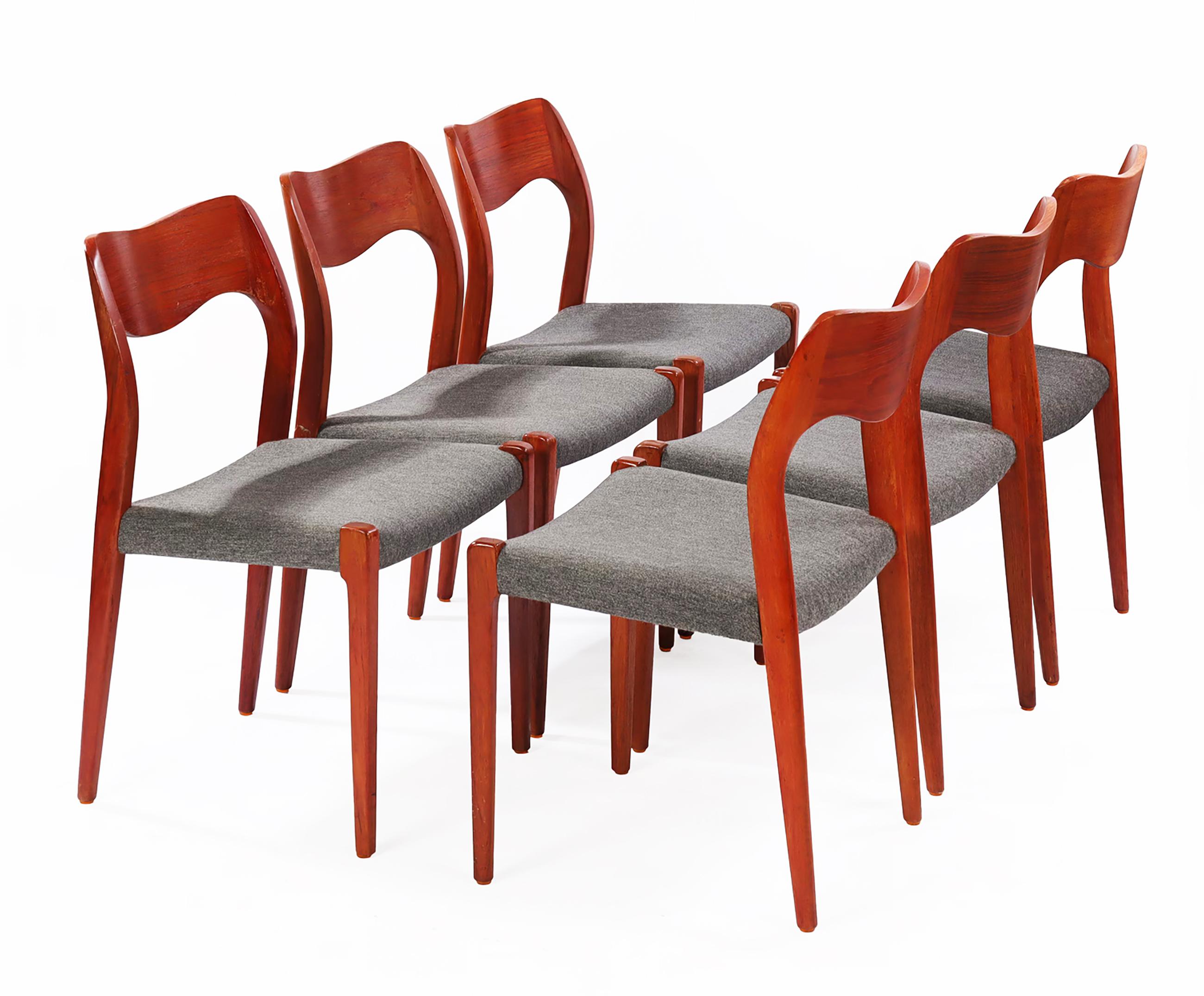Scandinave moderne Chaise de salle à manger de Niels Otto Møller Modèle 71 en vente
