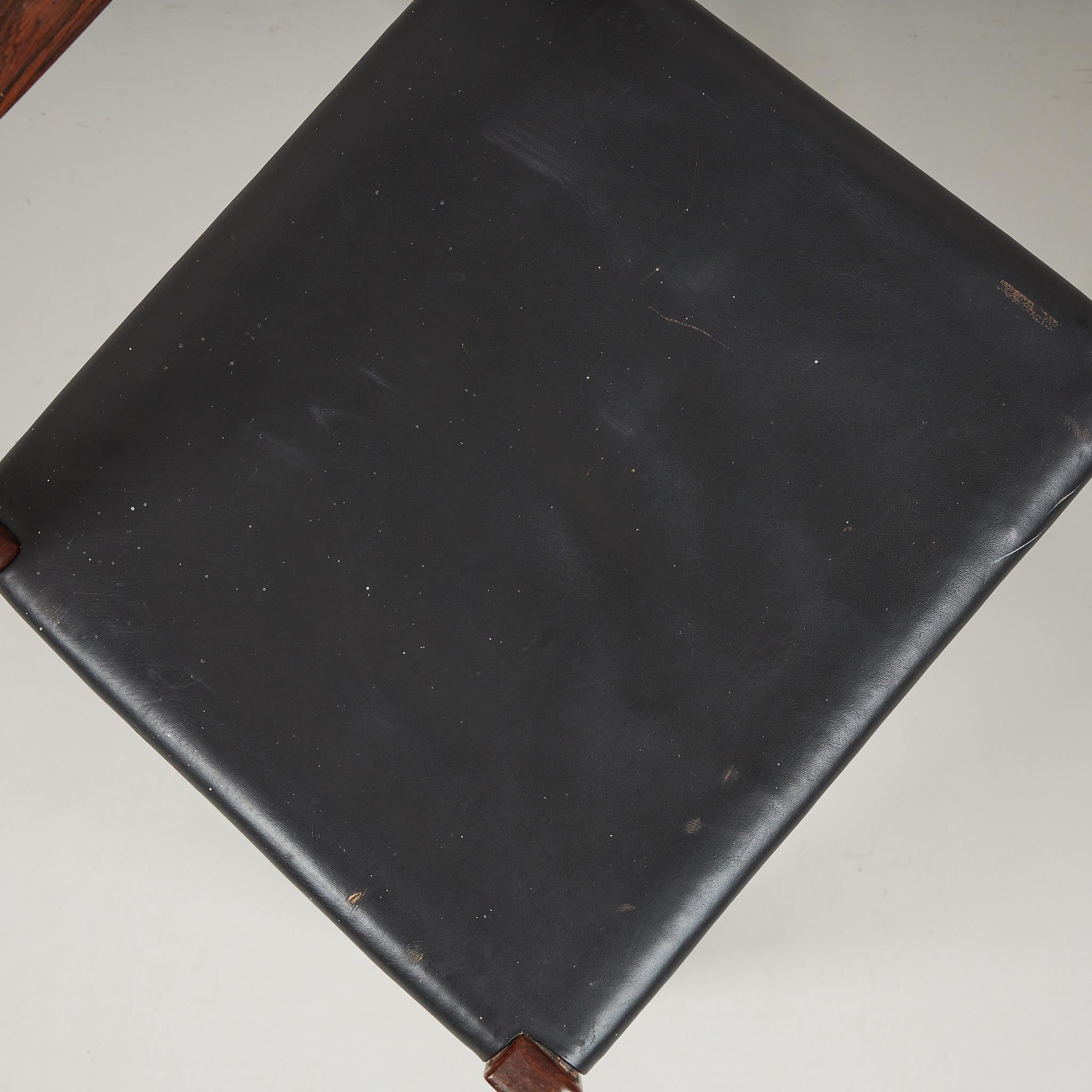 Metà XX secolo Sedia da pranzo di Niels Otto Møller Model 71 in vendita