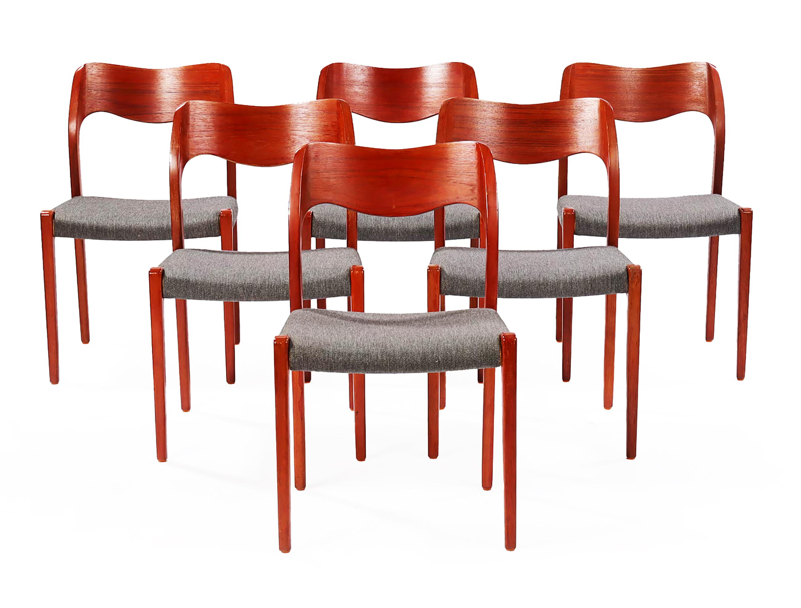 Milieu du XXe siècle Chaise de salle à manger de Niels Otto Møller Modèle 71 en vente