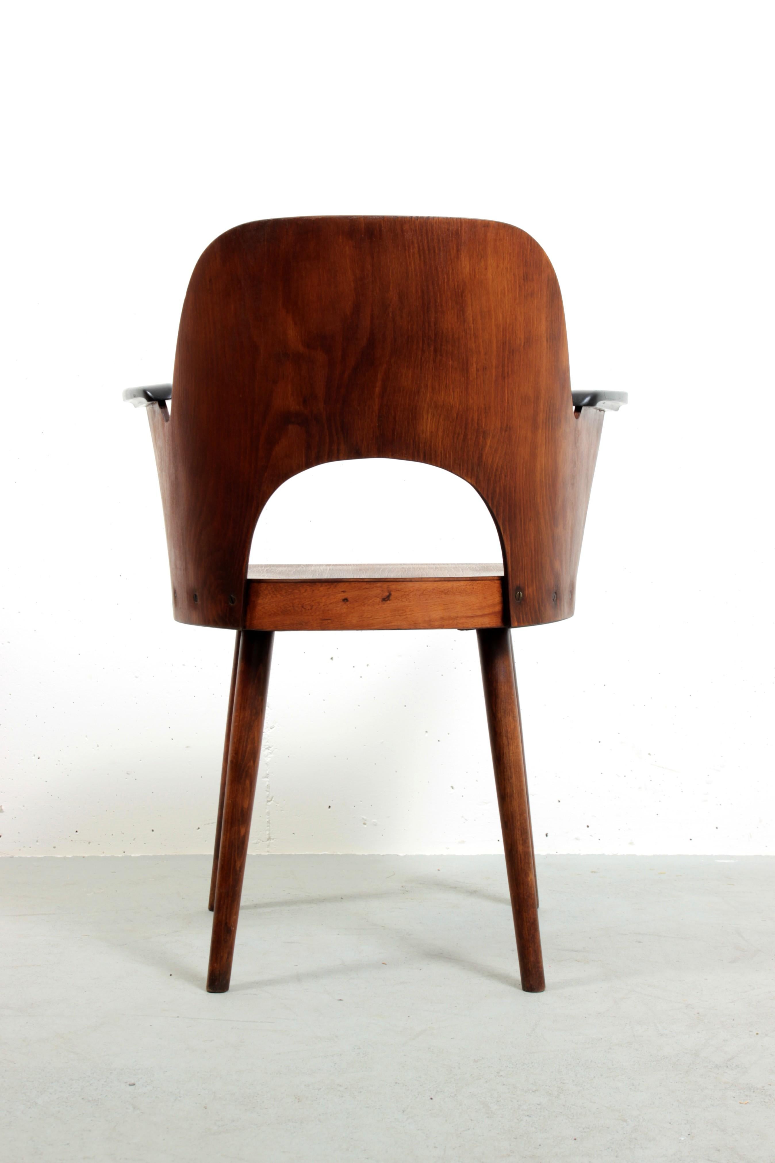 20th Century Dining Chair by Oswald Haerdtl for Thonet For Sale