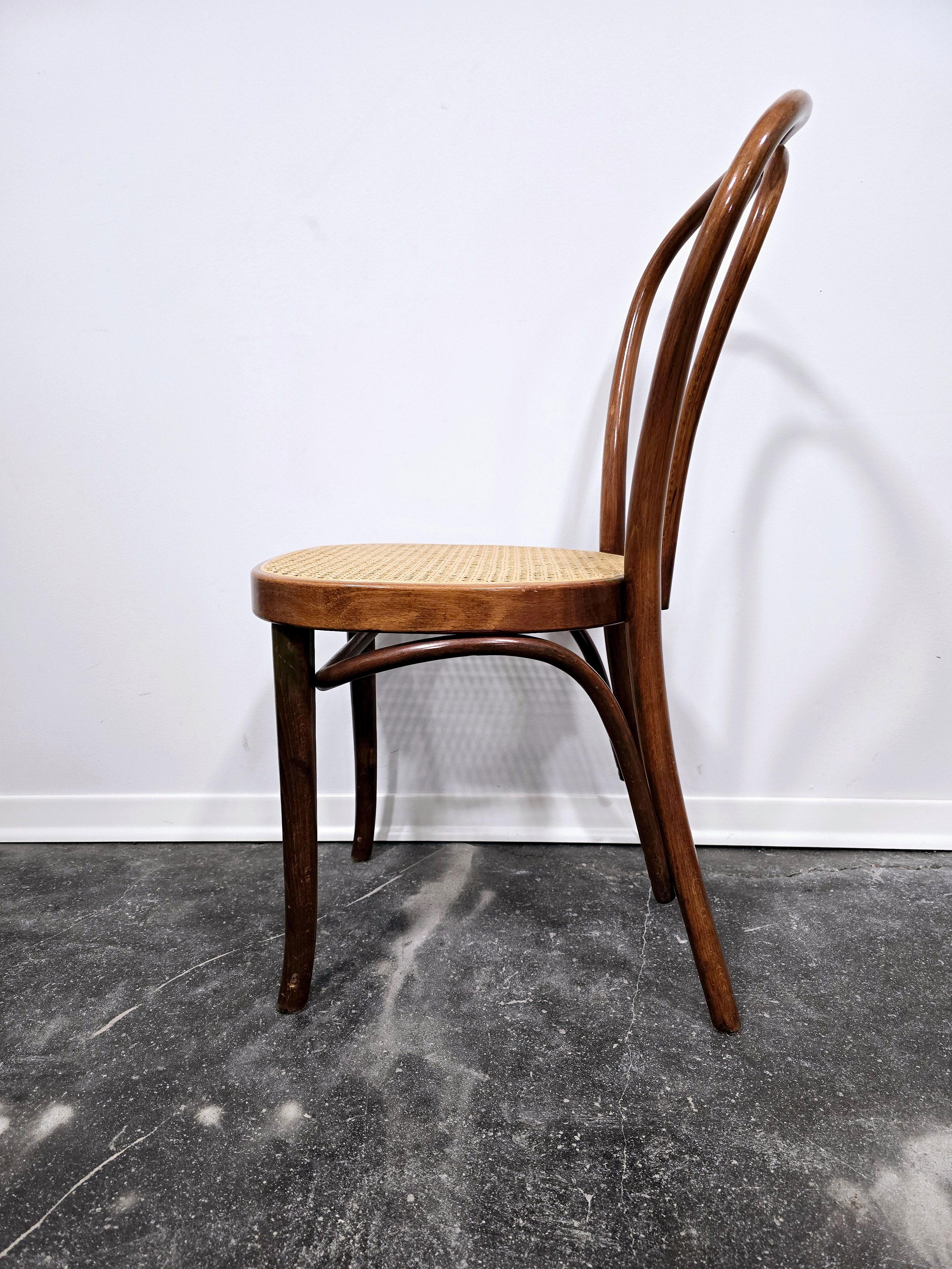 Dining chair by Thonet, Bentwood cane, No. 18, 1980s For Sale 13