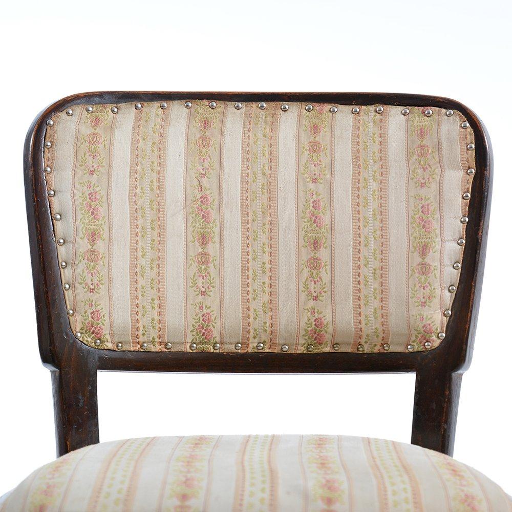 Sedia da pranzo di Thonet in seta e quercia originale d'epoca, Cecoslovacchia, anni '40 in vendita 3