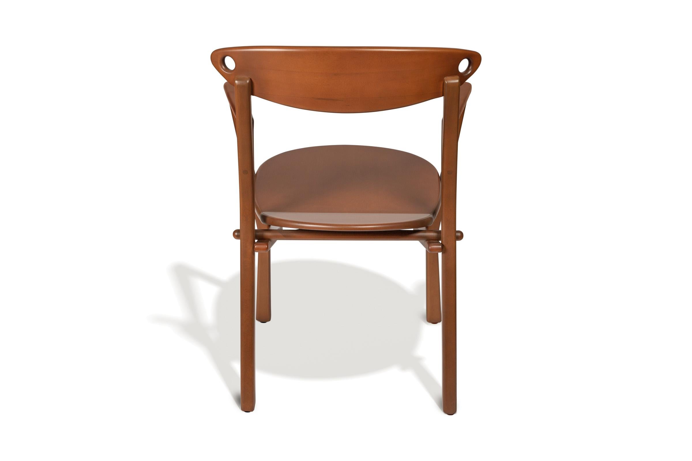 XXIe siècle et contemporain Chaise de salle à manger Laje en bois de finition brun clair en vente