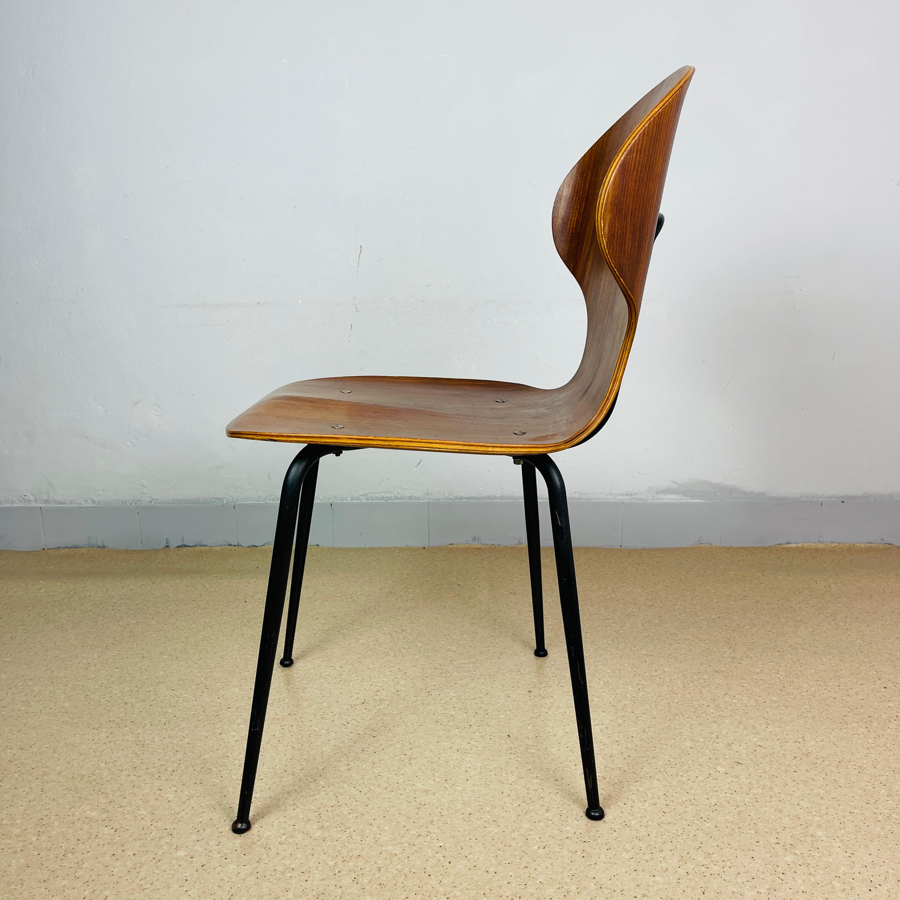 Dining chair Lulli by Carlo Ratti for ILC Lissone Italy 70s Set of 2 For Sale 7