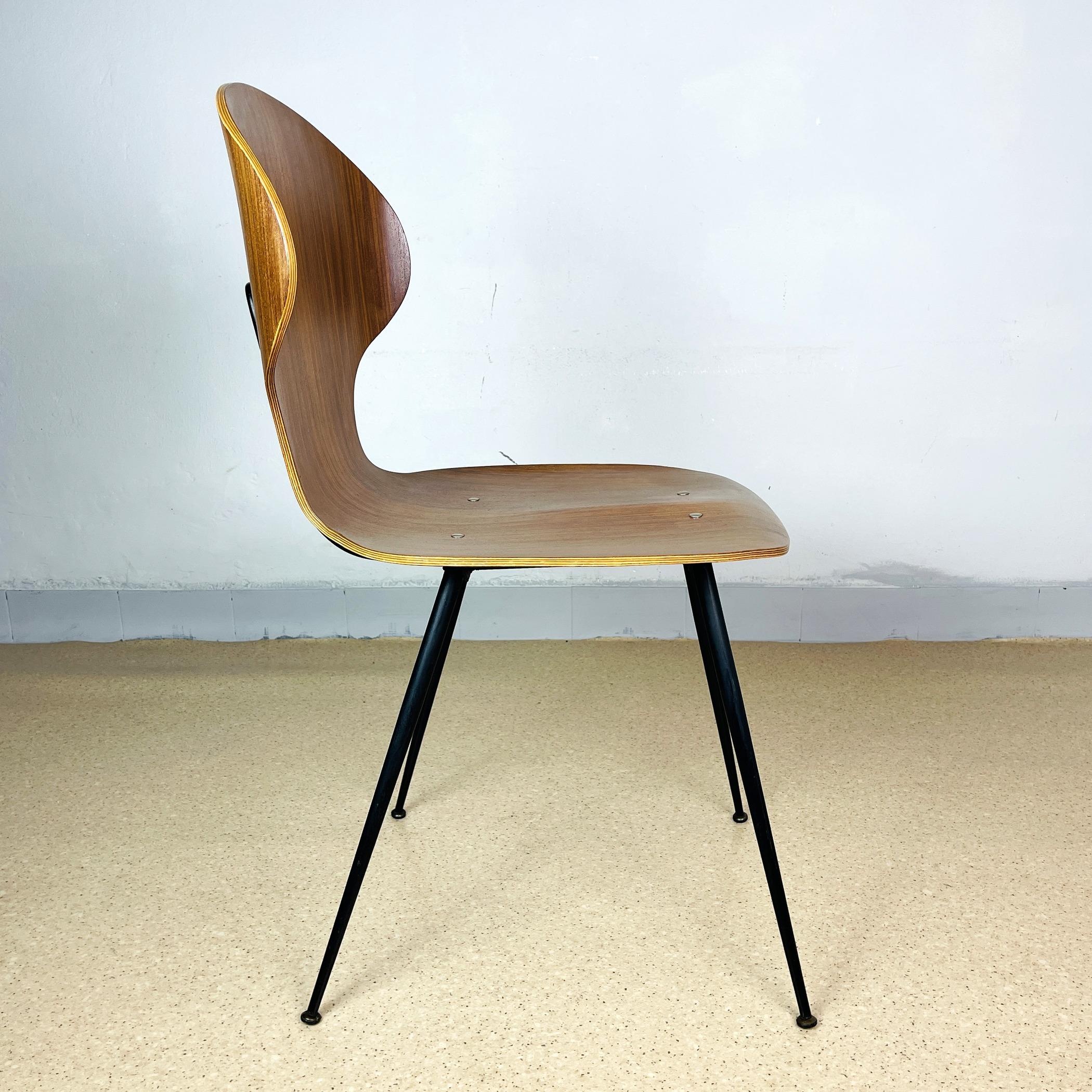 Dining chair Lulli by Carlo Ratti for ILC Lissone Italy 70s Set of 2 In Good Condition For Sale In Miklavž Pri Taboru, SI
