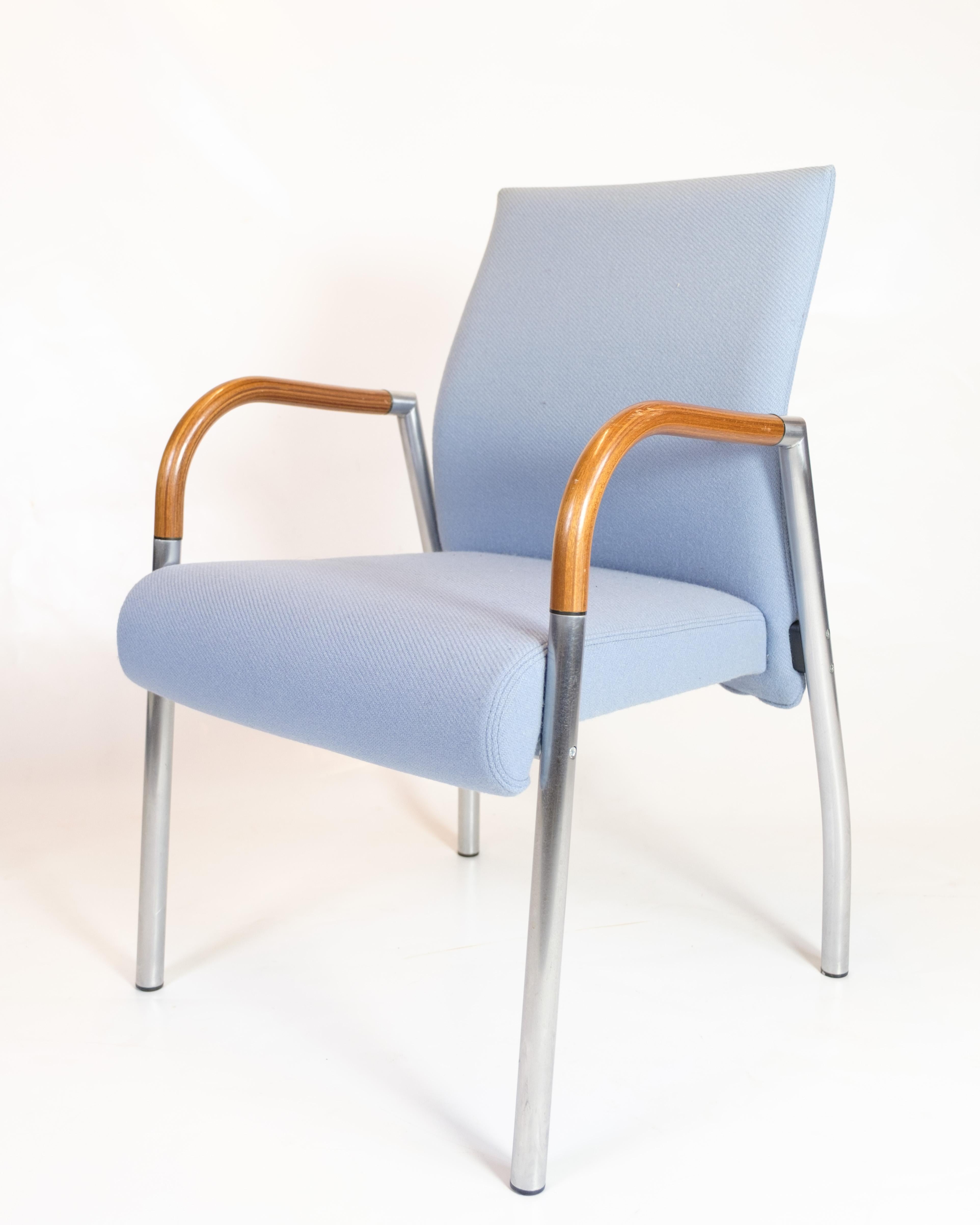 Dining Chair Model B8 In Blau Stoff & Mahagoni von Duba (Dänisch) im Angebot
