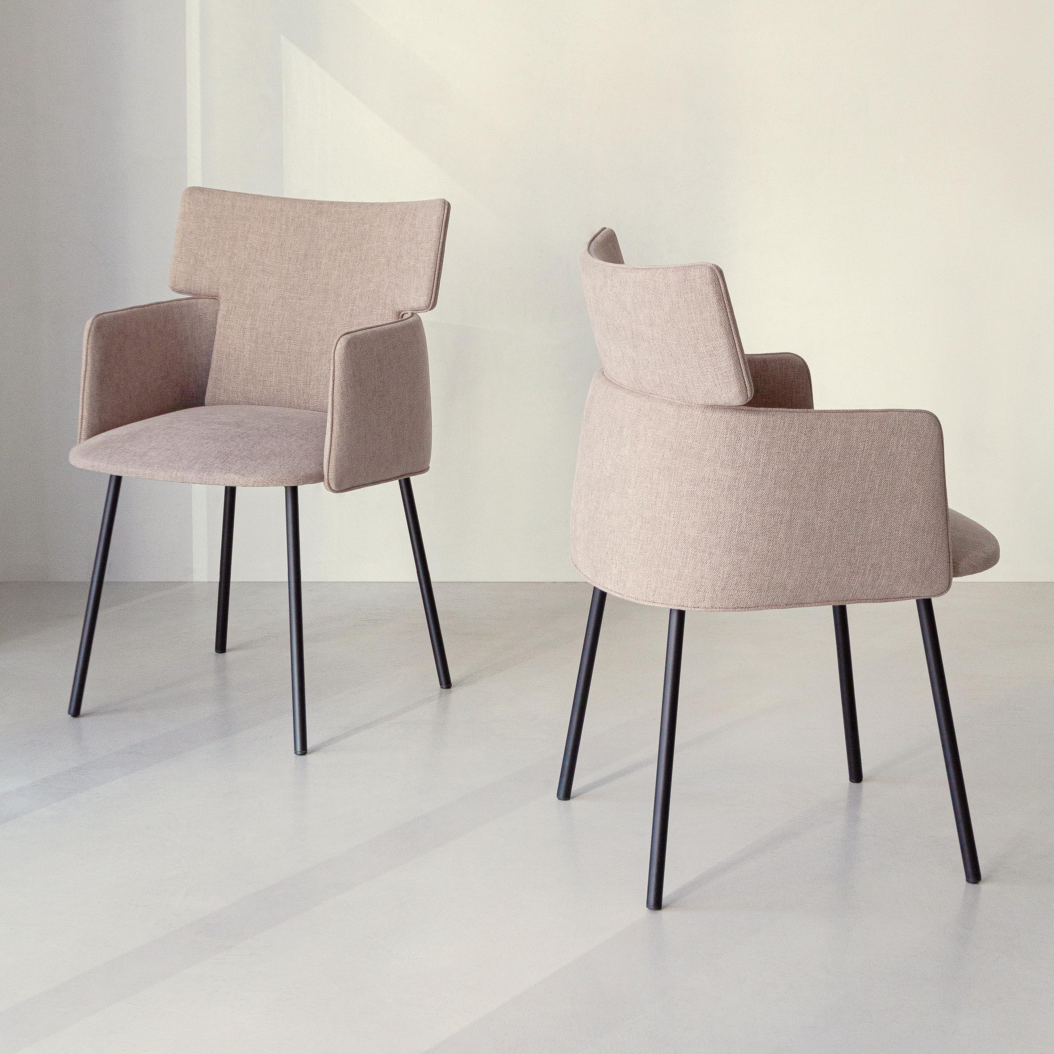 Contemporary Dining Chair Motto with Armrests by WOO for Minimalist Dining and Living Spaces For Sale