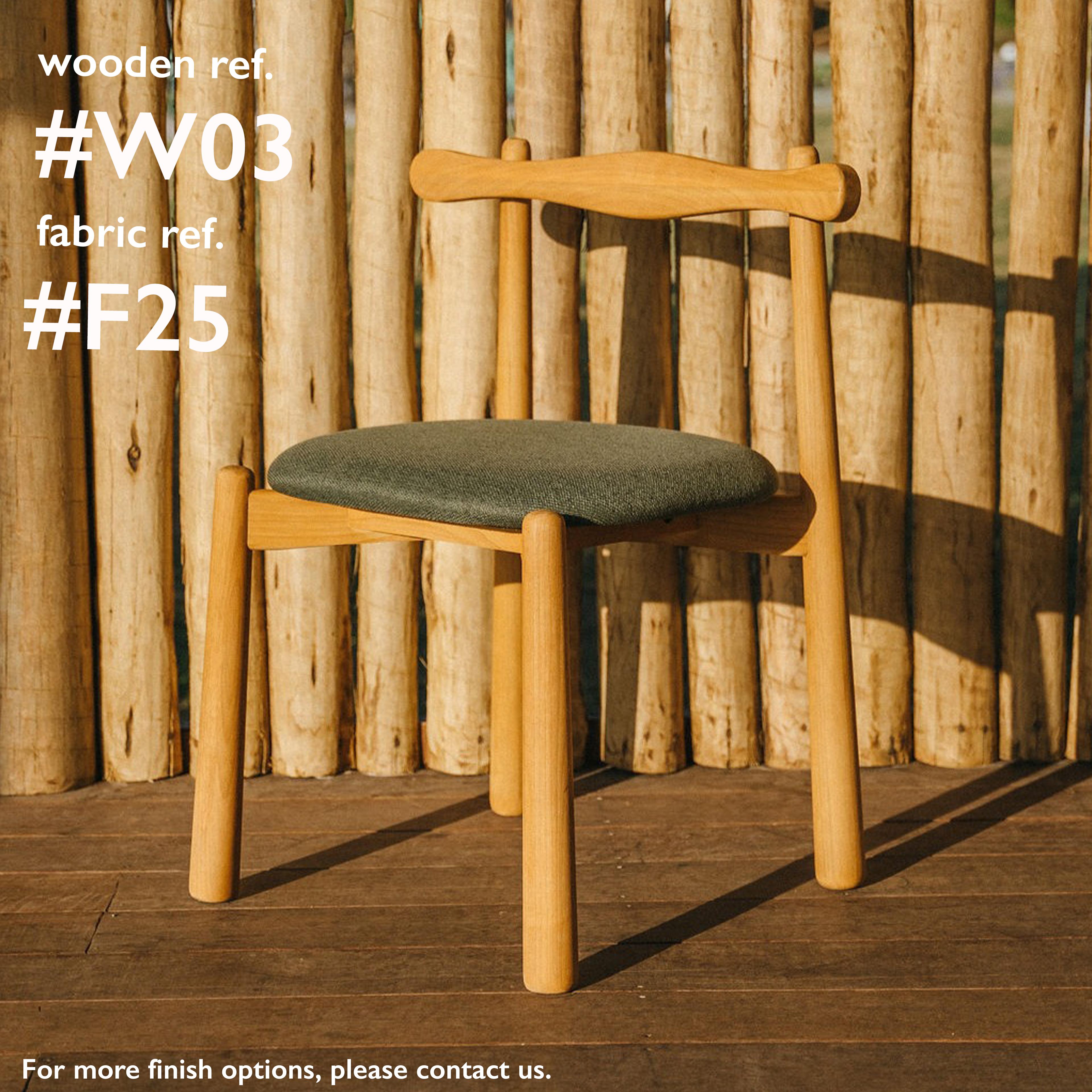 Organic Modern Dining Chair Uçá  - Solid wood, upholstered seat. For Sale