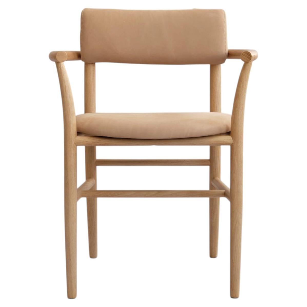 Dining Chair with Armrests in Natural Oak and Nubuck Leather Contemporary Design