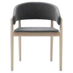 Contemporary Slope Dining Chair Featuring an Ergonomic Backrest