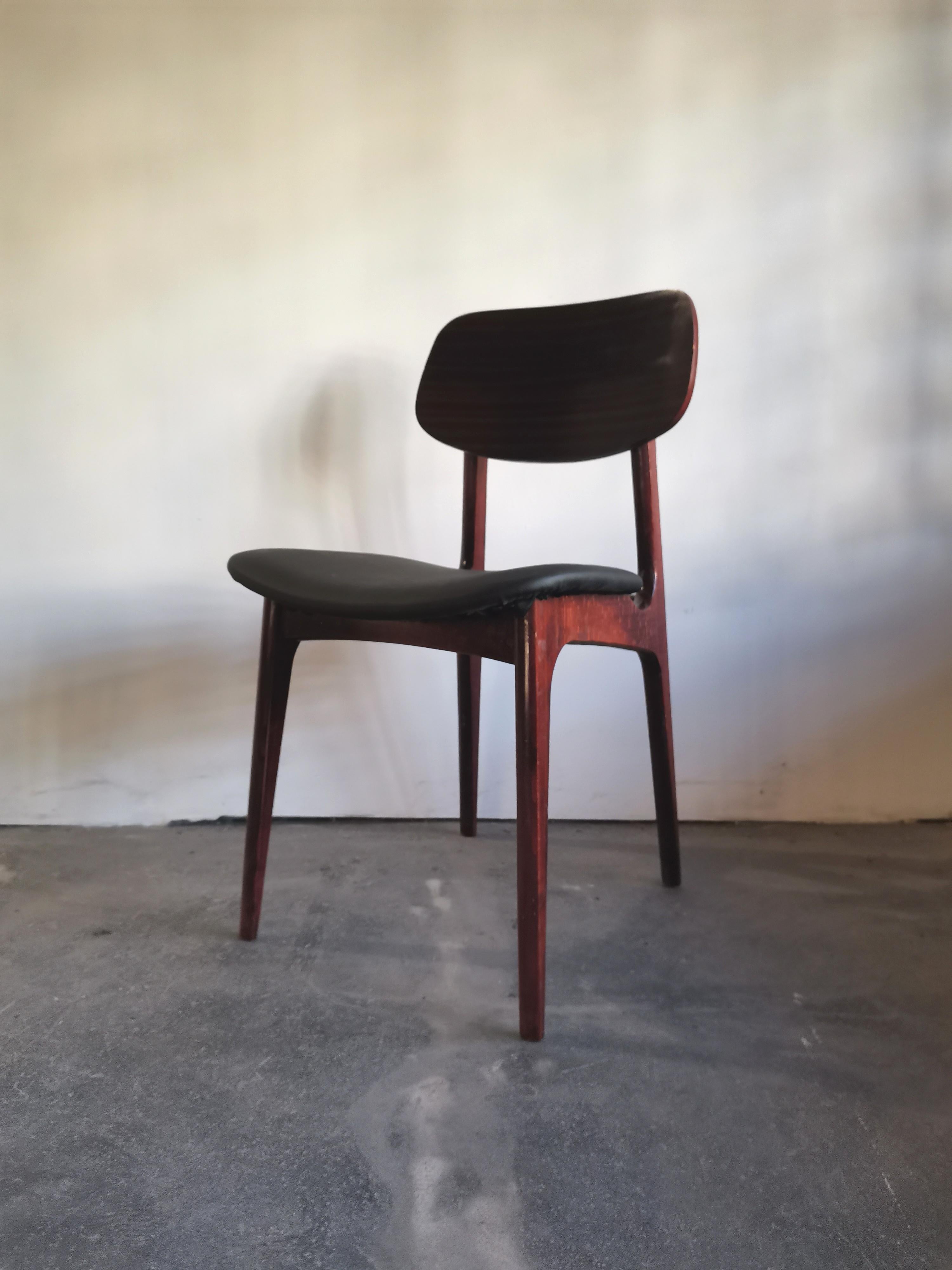 Materiale sintetico Sedie da pranzo 1970s 1 di 4 in vendita