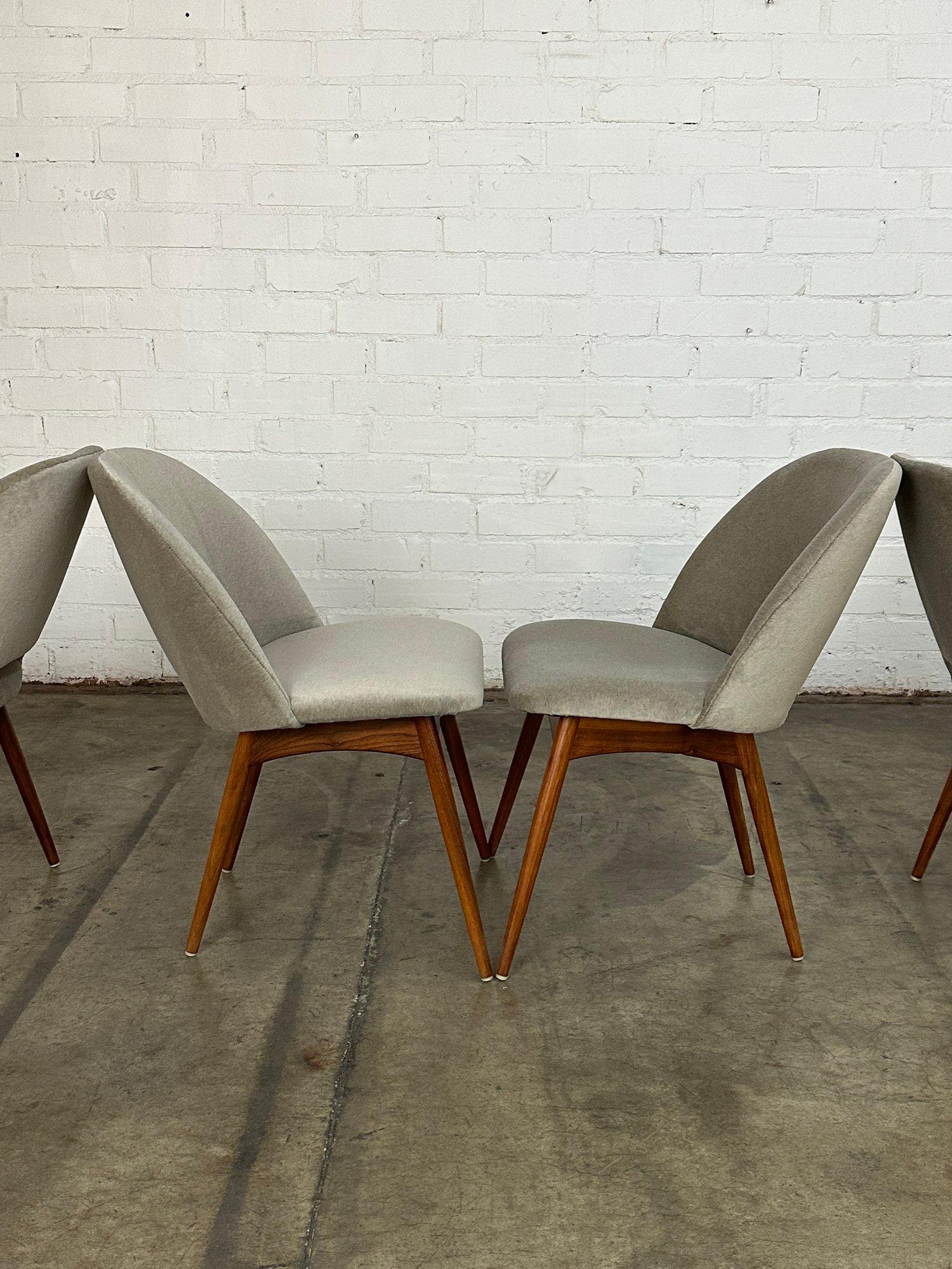 Mid-20th Century Dining Chairs by Adrian Pearsall - set of six