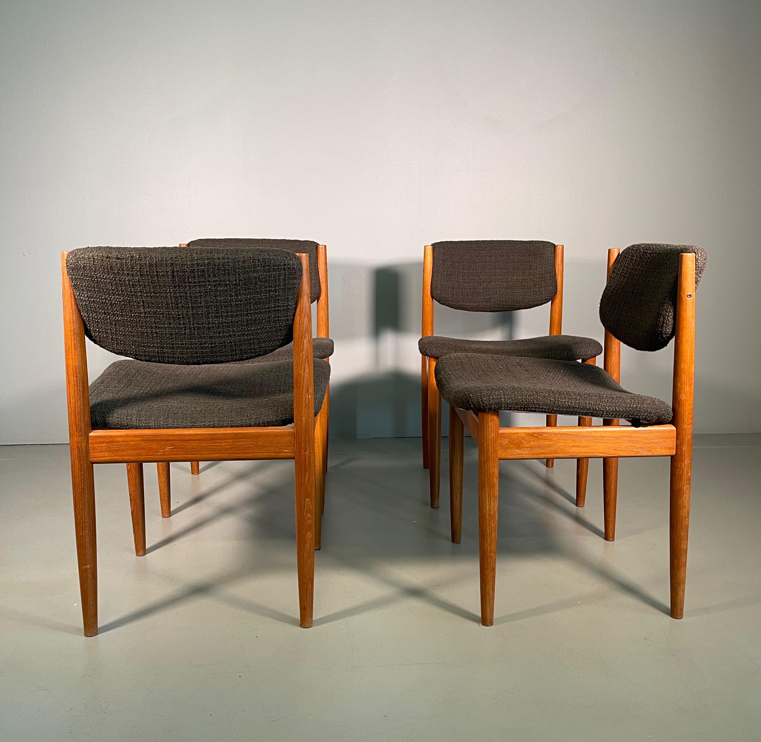 Mid-Century Modern Dining Chairs by Finn Juhl for France & Søn, 1960s, Set of 4 For Sale