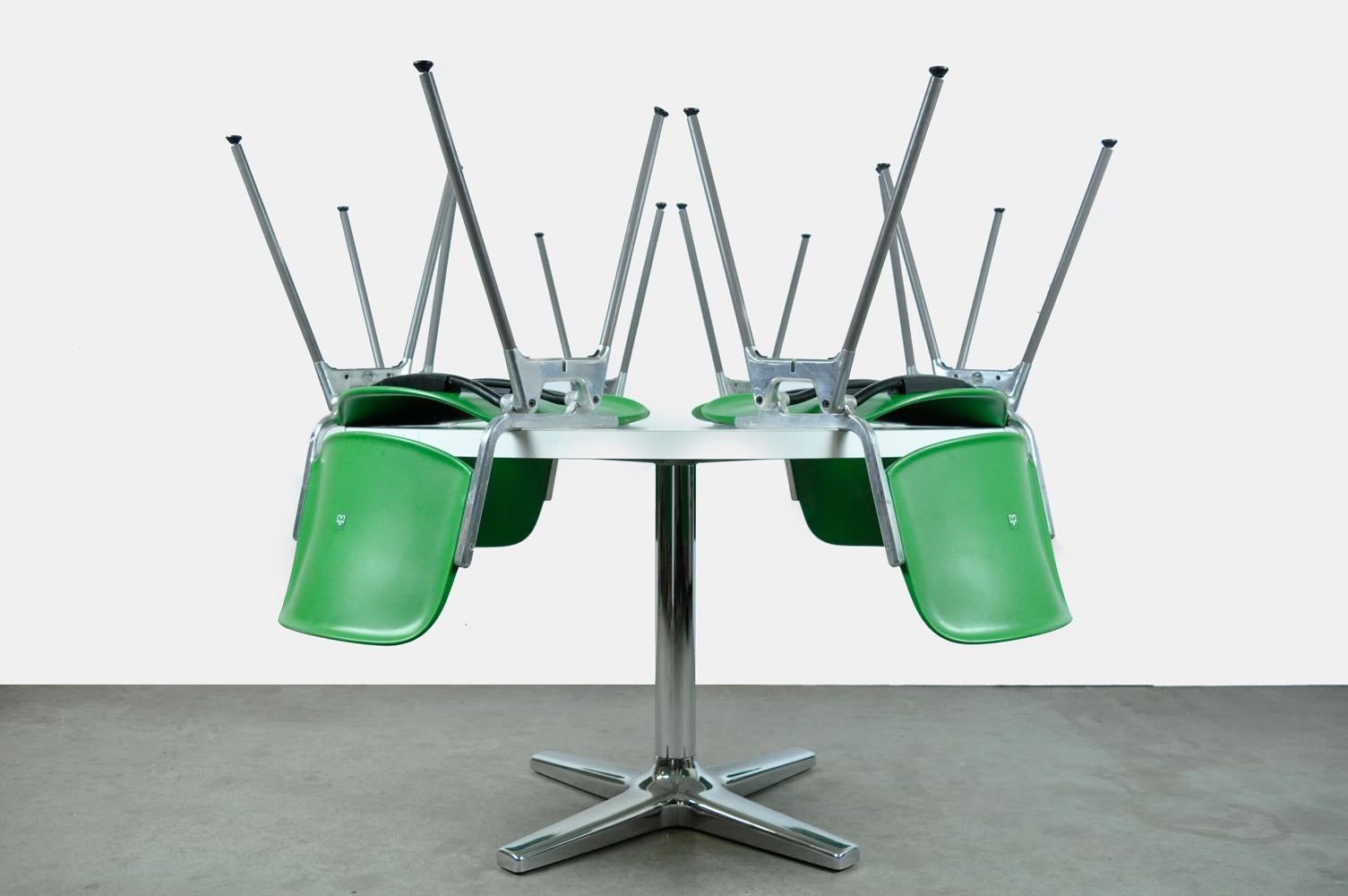 Dining chairs by Giancarlo Piretti for Castelli, Italy 1980s 7