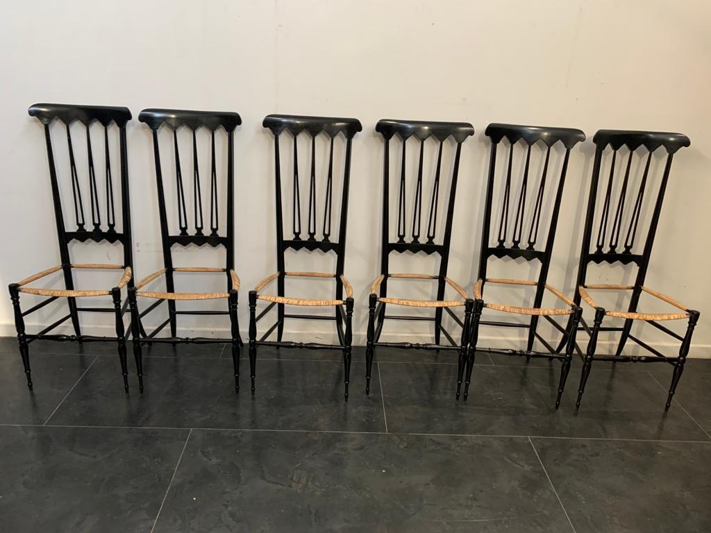 Set of 6 Chiavarine in the style of Gio Ponti restored to be upholstered in the 1950s, available with original back plate with manufacturer's label.